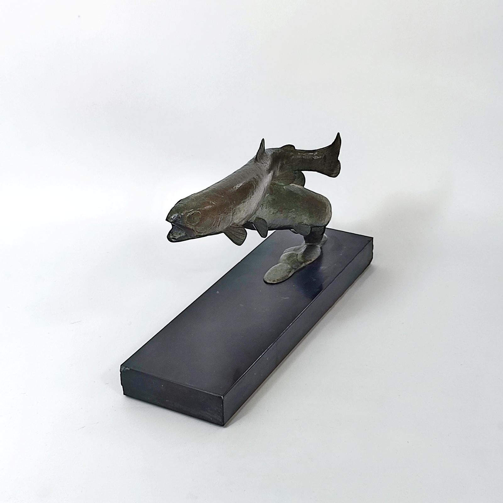 Art Deco Bronzeskulptur Springende Forellen von André Vincent Becquerel im Angebot 1