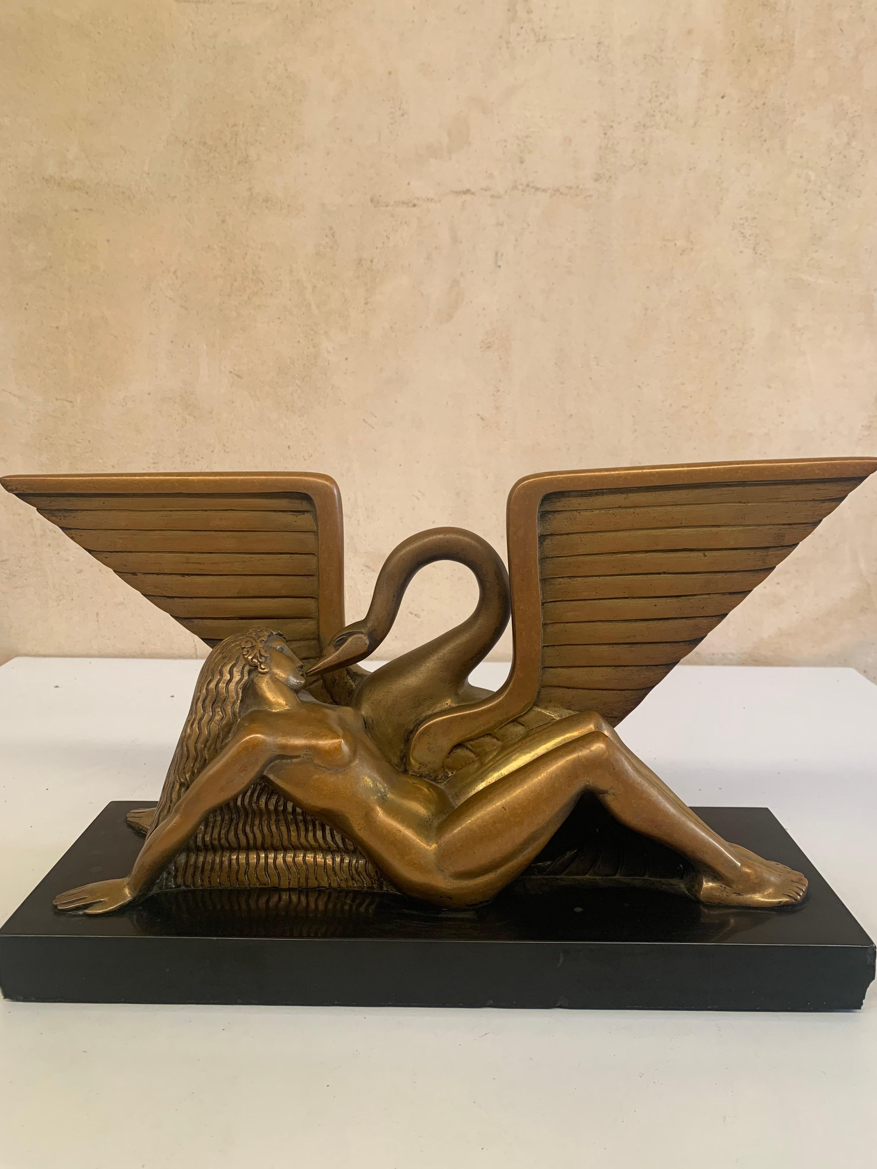 Exquise sculpture en bronze de Marcel- Andre Bouraine, 