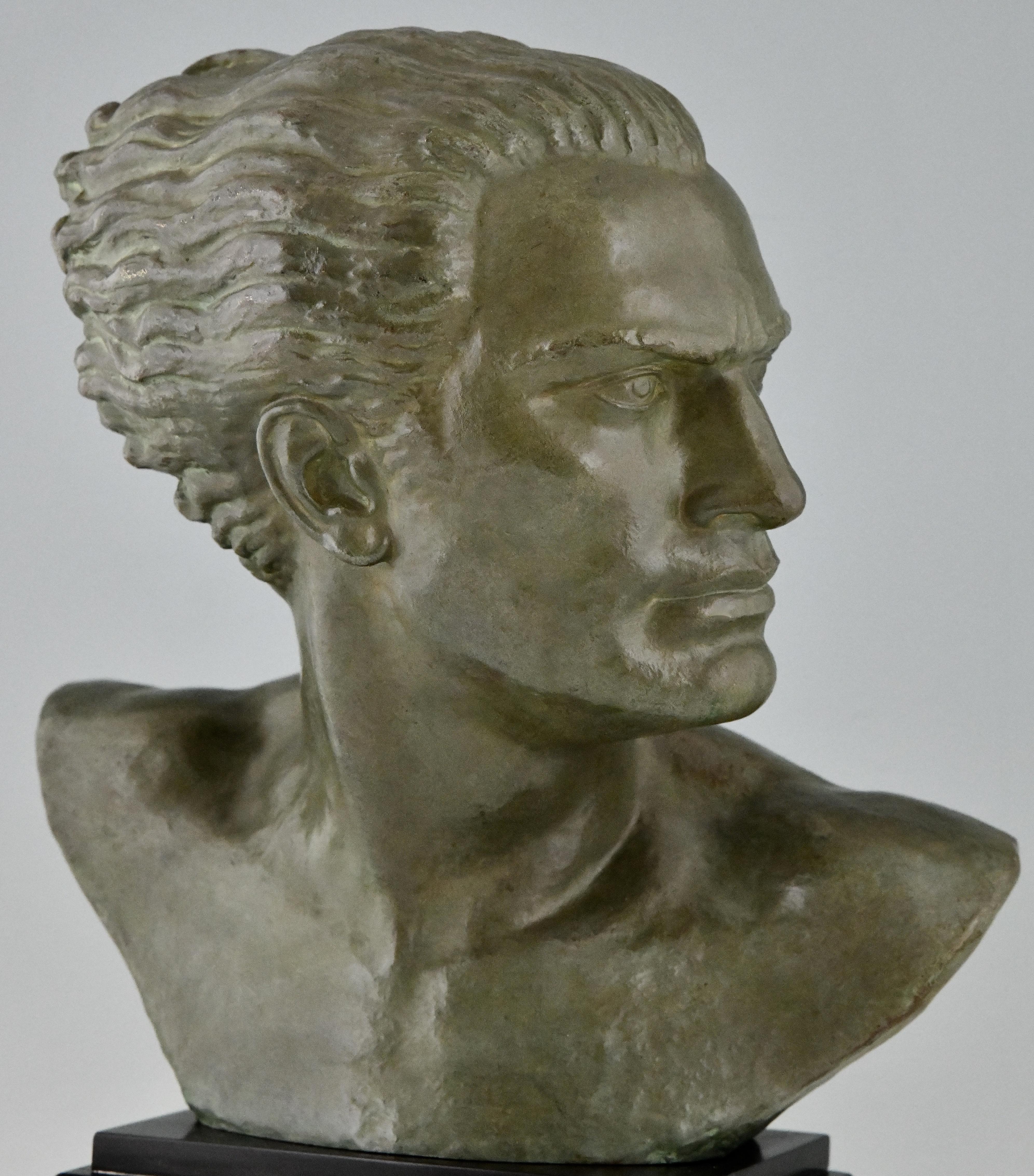 Art Deco Bronze Sculpture Male Bust Aviator Jean Mermoz by Alfred Gilbert, 1925 2