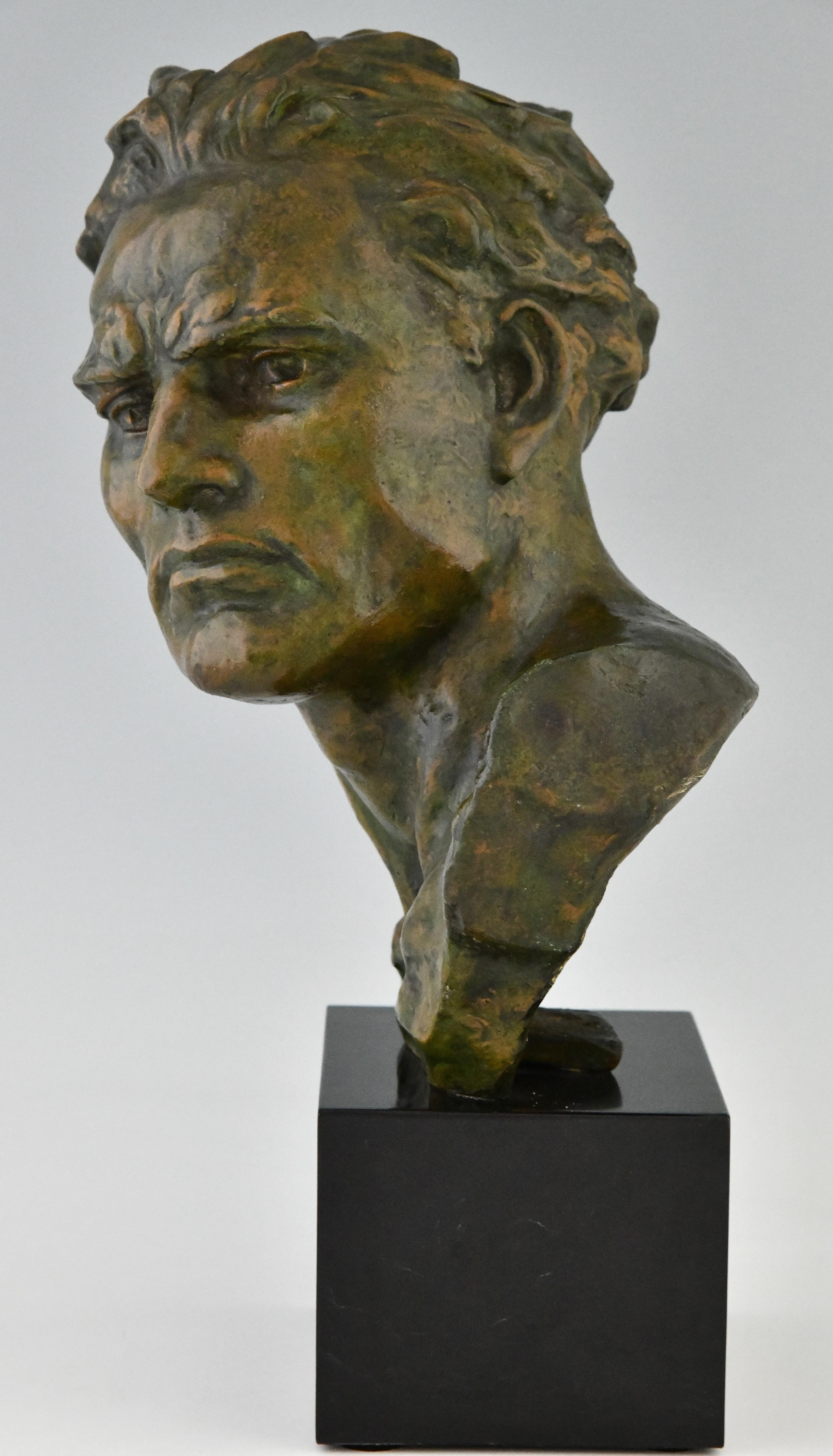 Patinated Art Deco Bronze Sculpture Male Bust Ugo Cipriani on marnel base France 1930 For Sale