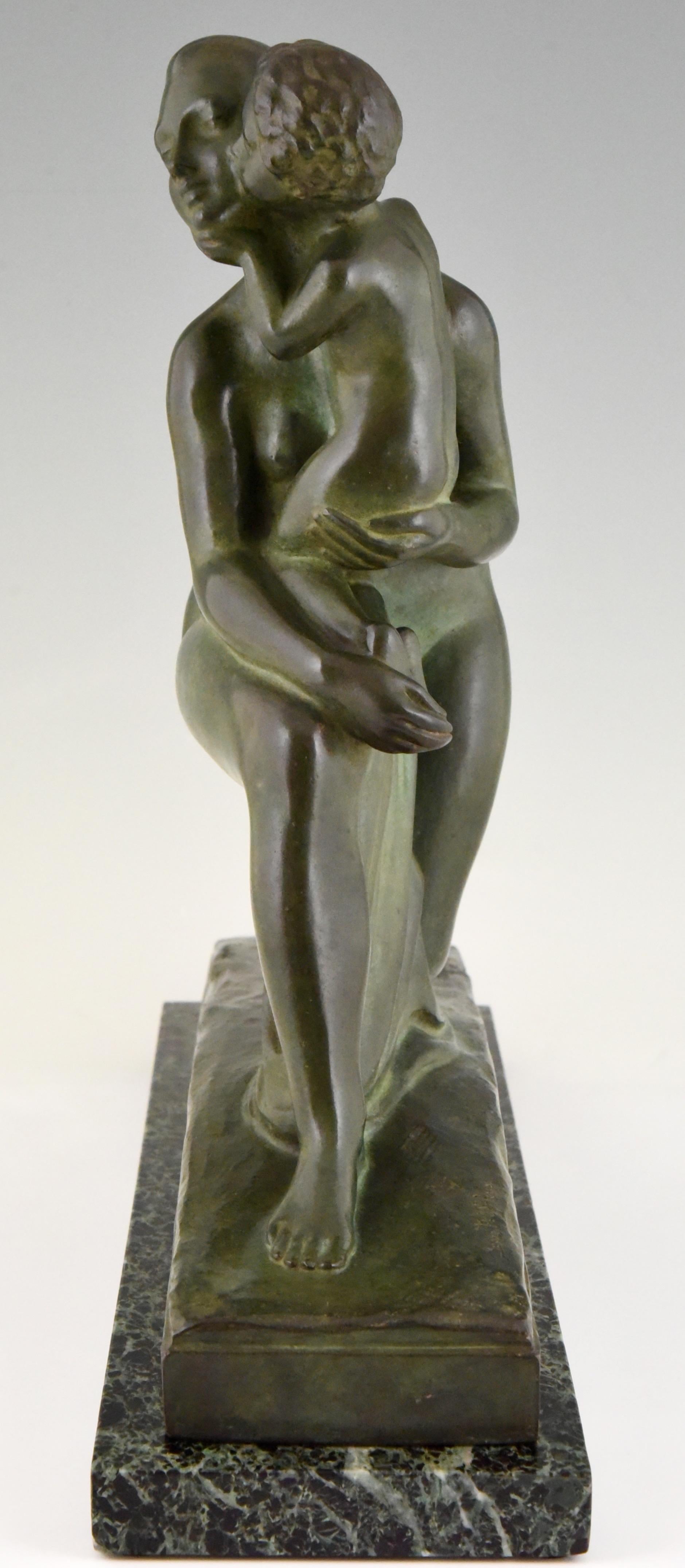 Patinated Art Deco Bronze Sculpture Mother and Child Motherhood André Huguenin Dumittan