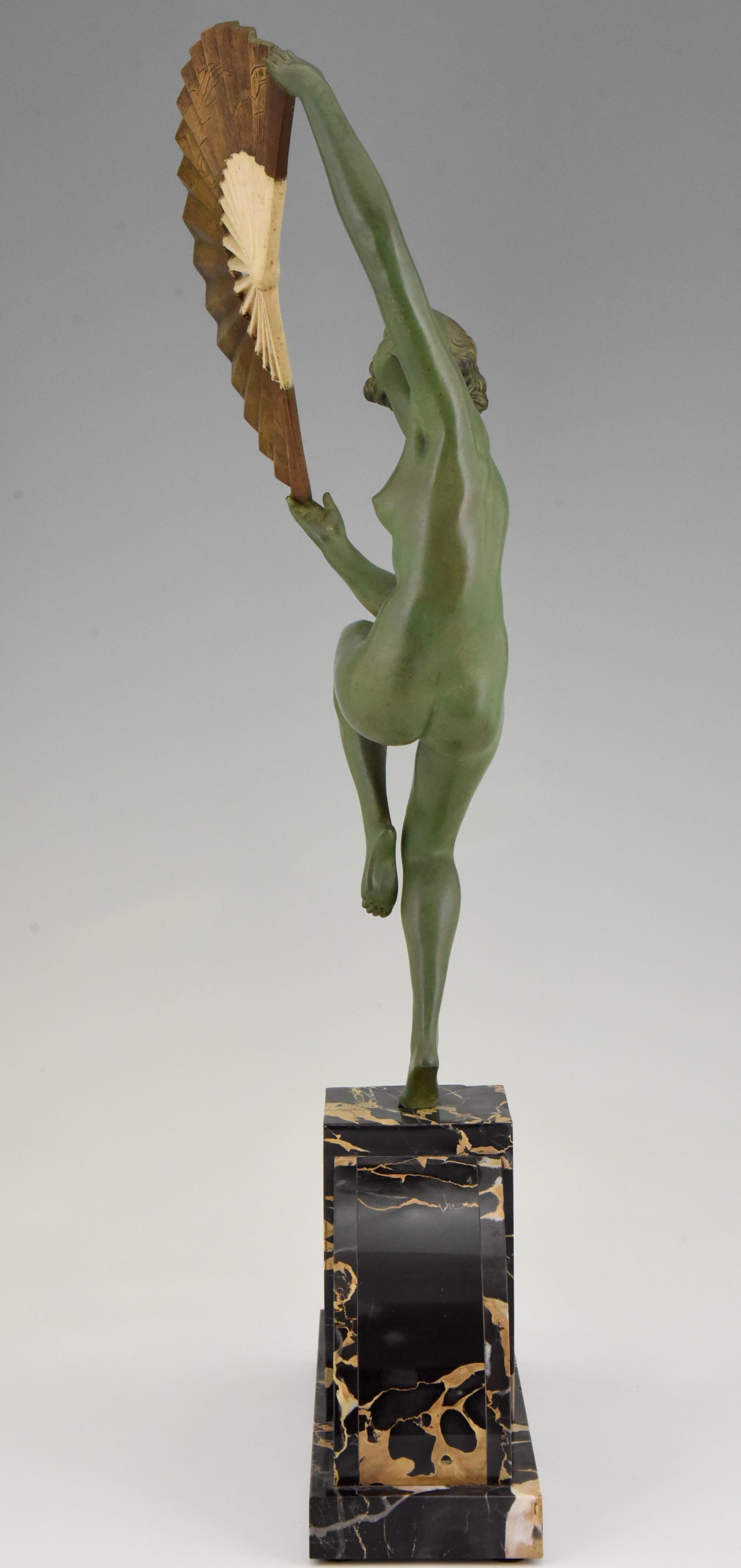 Patinated Art Deco Bronze Sculpture Nude Fan Dancer Marcel Andre Bouraine, France, 1925