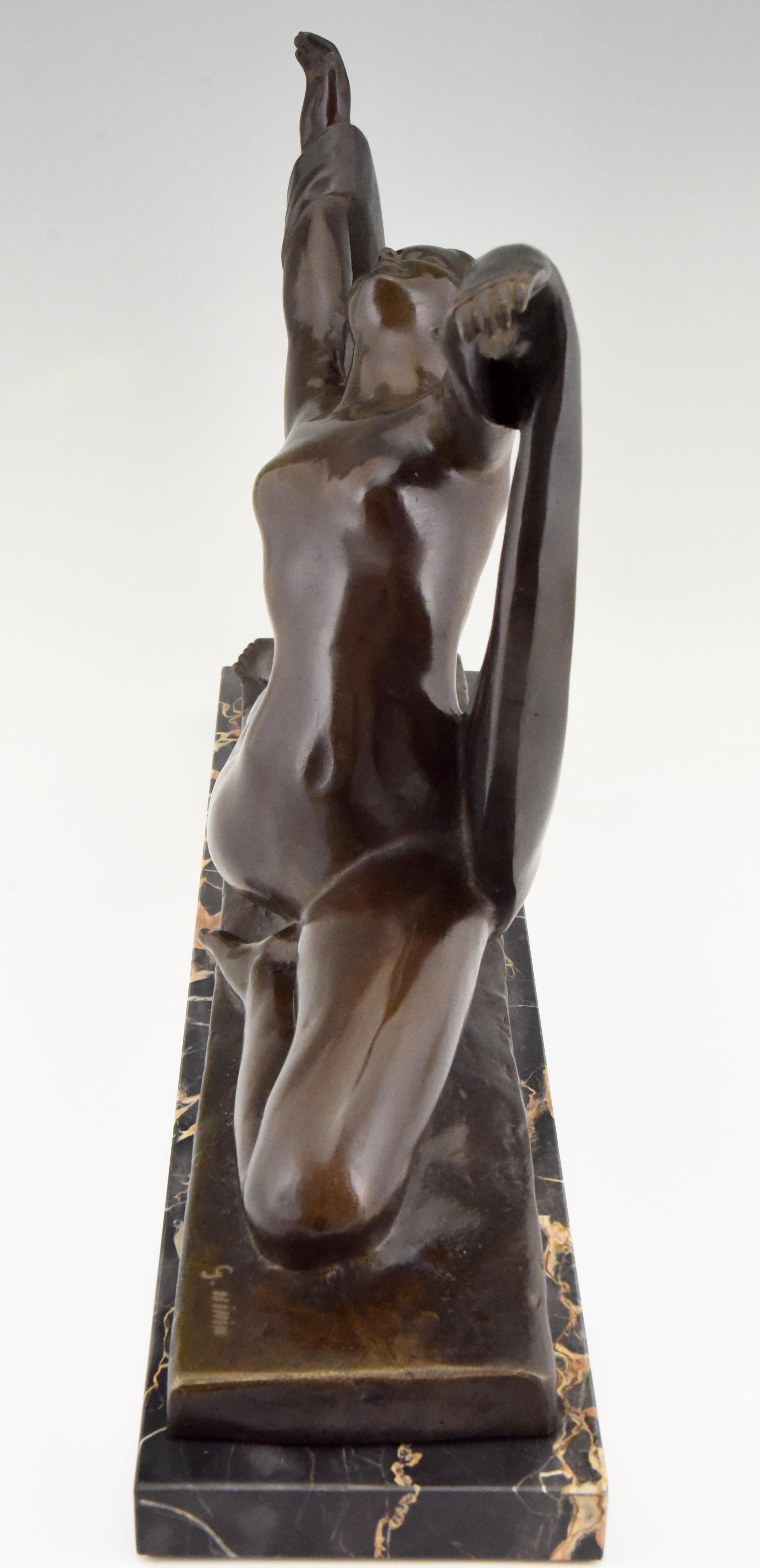 French Art Deco Bronze Sculpture Nude Lady, Scarf Dancer by G. Ninin, France, 1925