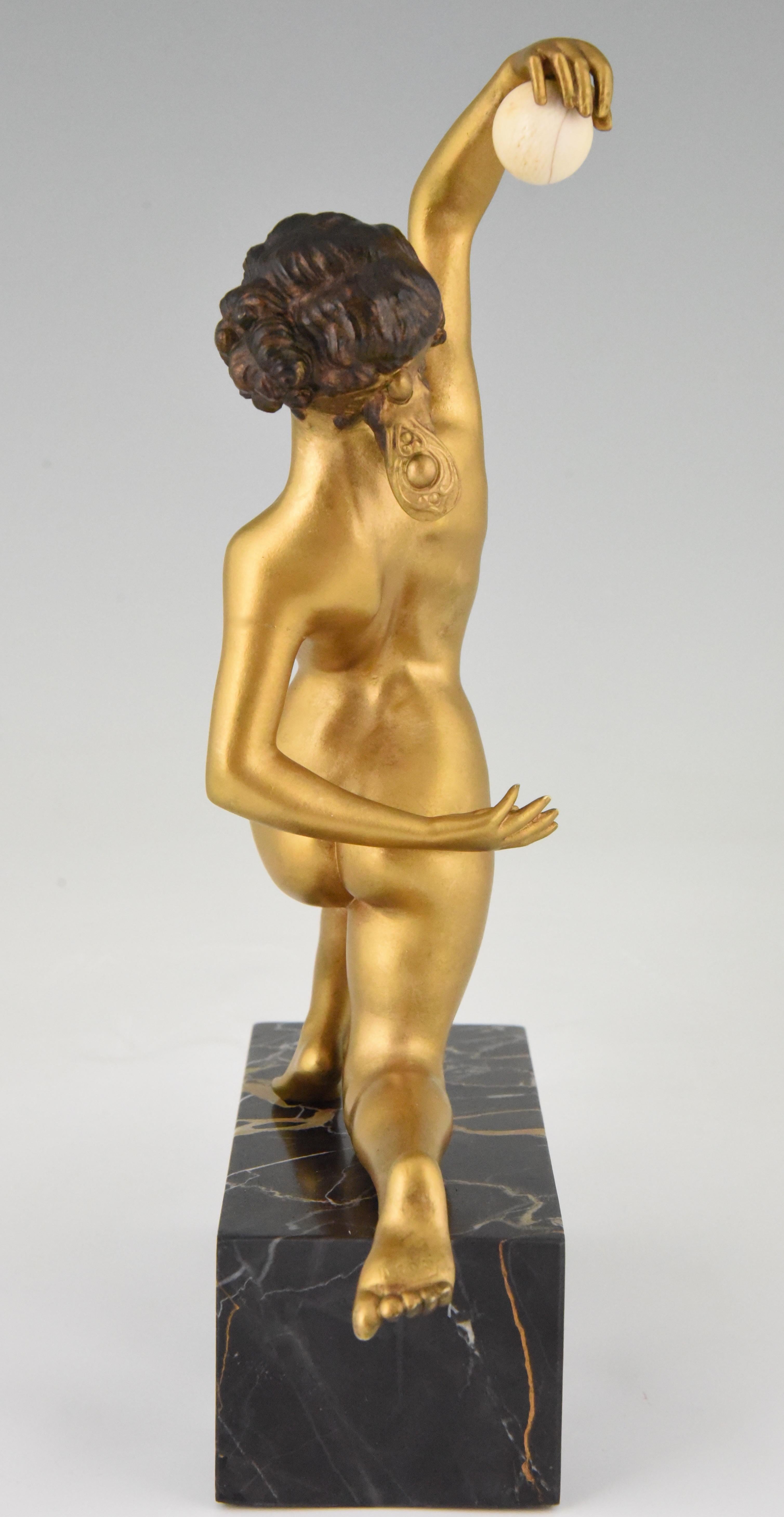 Art Deco Bronze Sculpture Nude with Ball Affortunato Gory 1920 France In Good Condition In Antwerp, BE