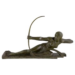 Sculpture Art Déco en bronze nu avec arc Penthesilia par Bouraine:: France:: 1930