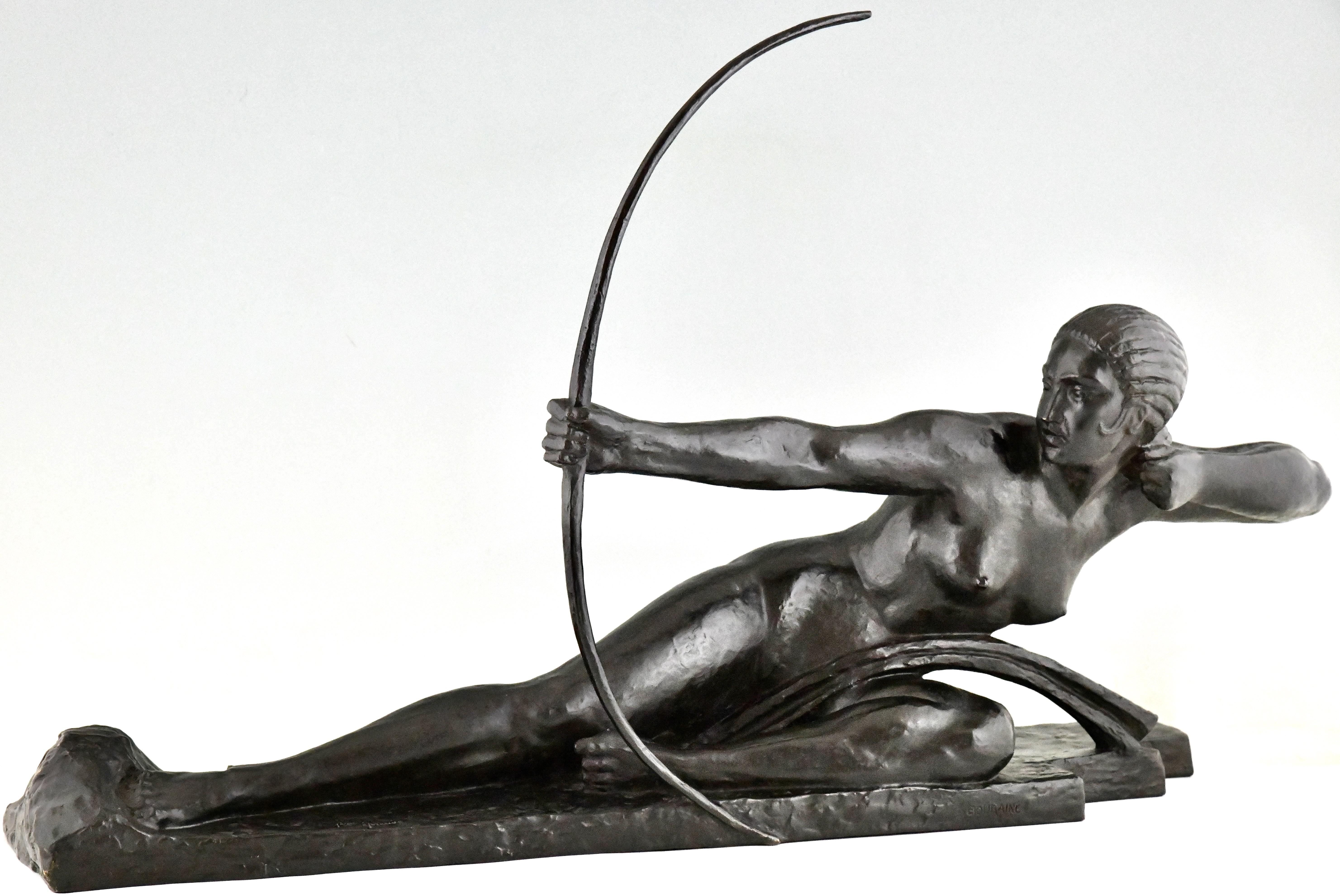 Art Deco bronze sculpture nude with bow, Penthesilia, Queen of the Amazons by Marcel André Bouraine with Susse Frères editeurs Paris seal.
Cire perdue. Bronze with black patina. France 1925. 
Impressive size! 
This bronze is illustrated in the