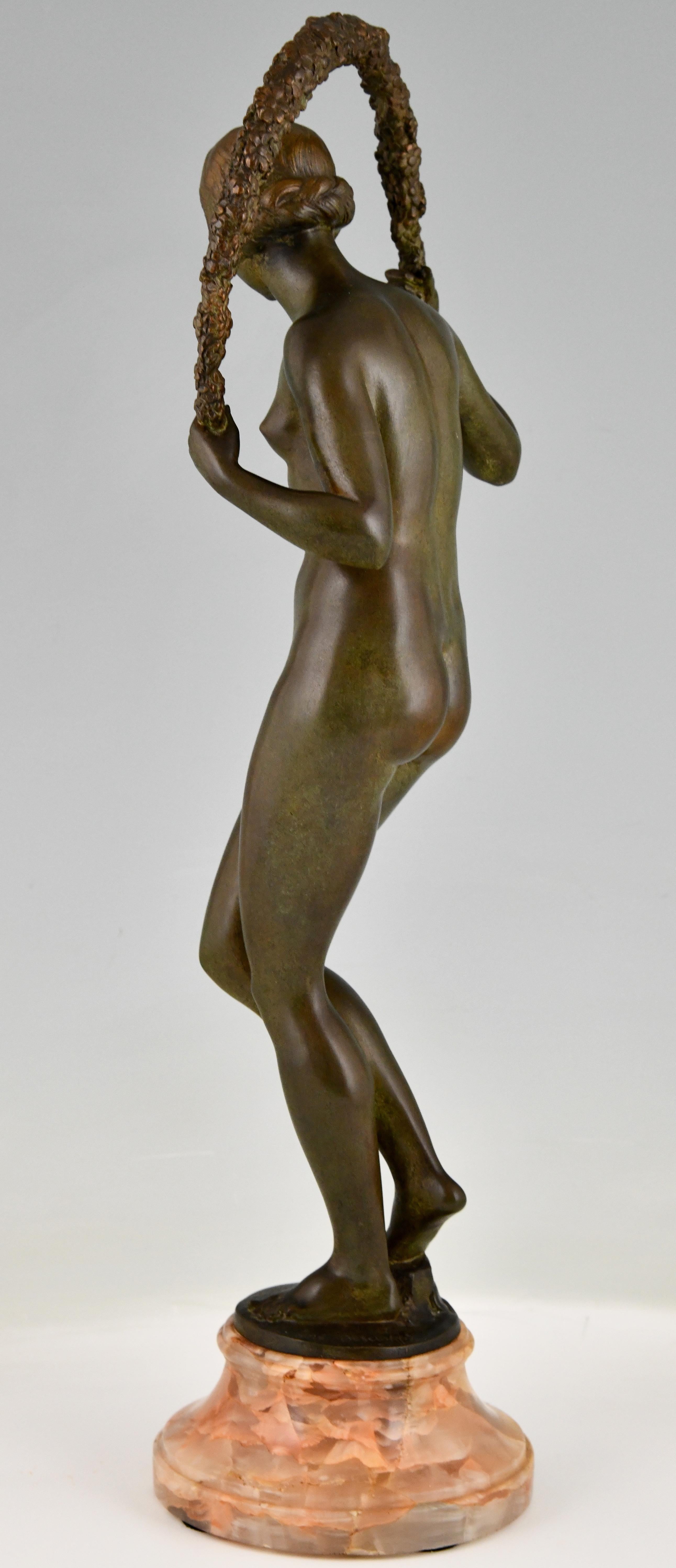 Art Deco Bronze Sculpture Nude with Garland by Joe Descomps Cormier 1925 For Sale 1