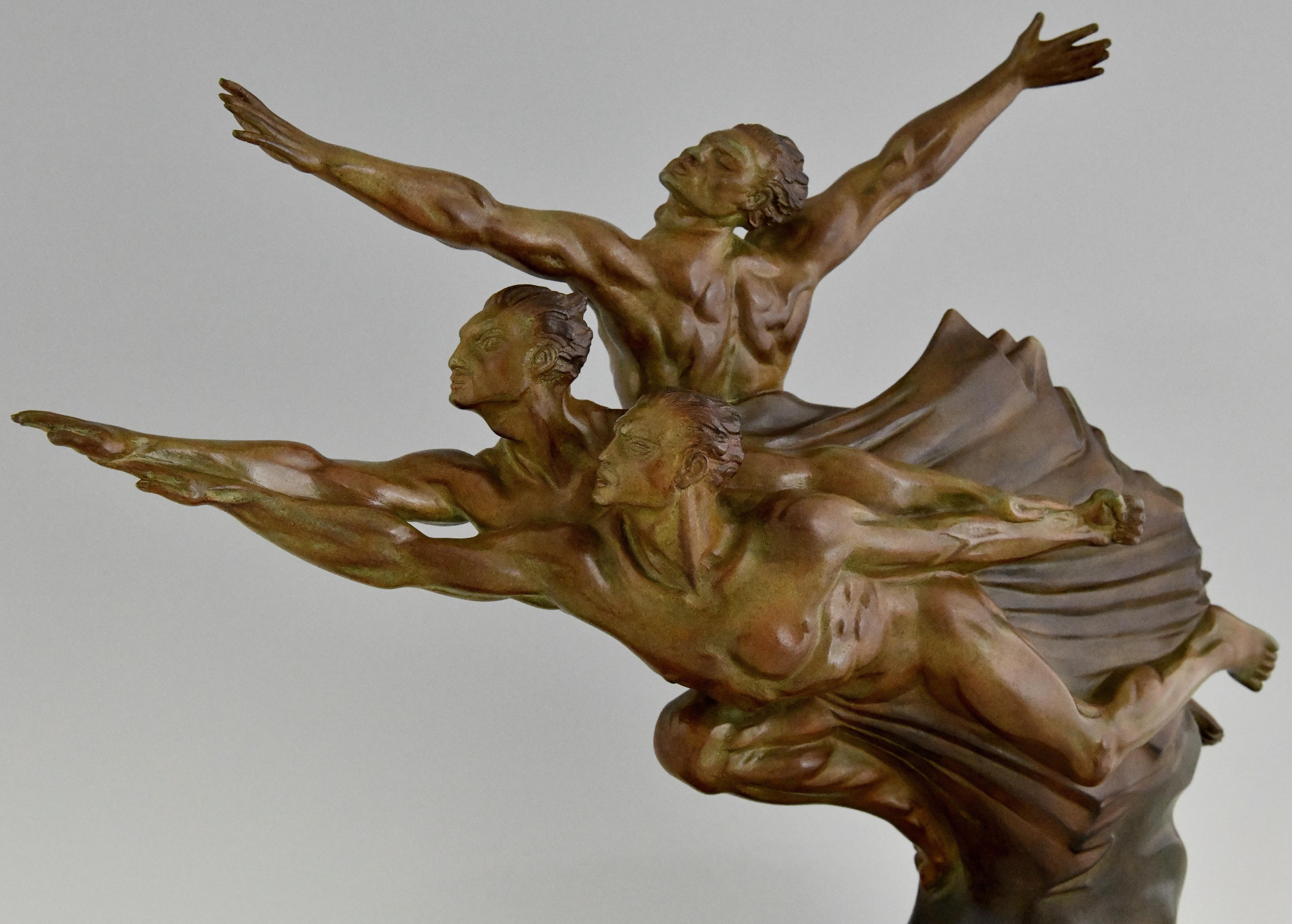 Scultura in bronzo Art Deco di 3 atleti ALLEGORIA DELLA VELOCITÀ di Robert Delandre in vendita 1