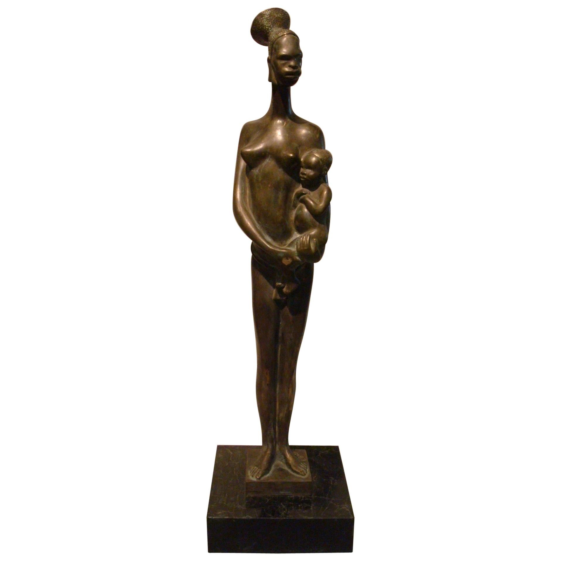 Art Deco Bronze Sculpture of a African Women with a Child in Arms, France, 1920s