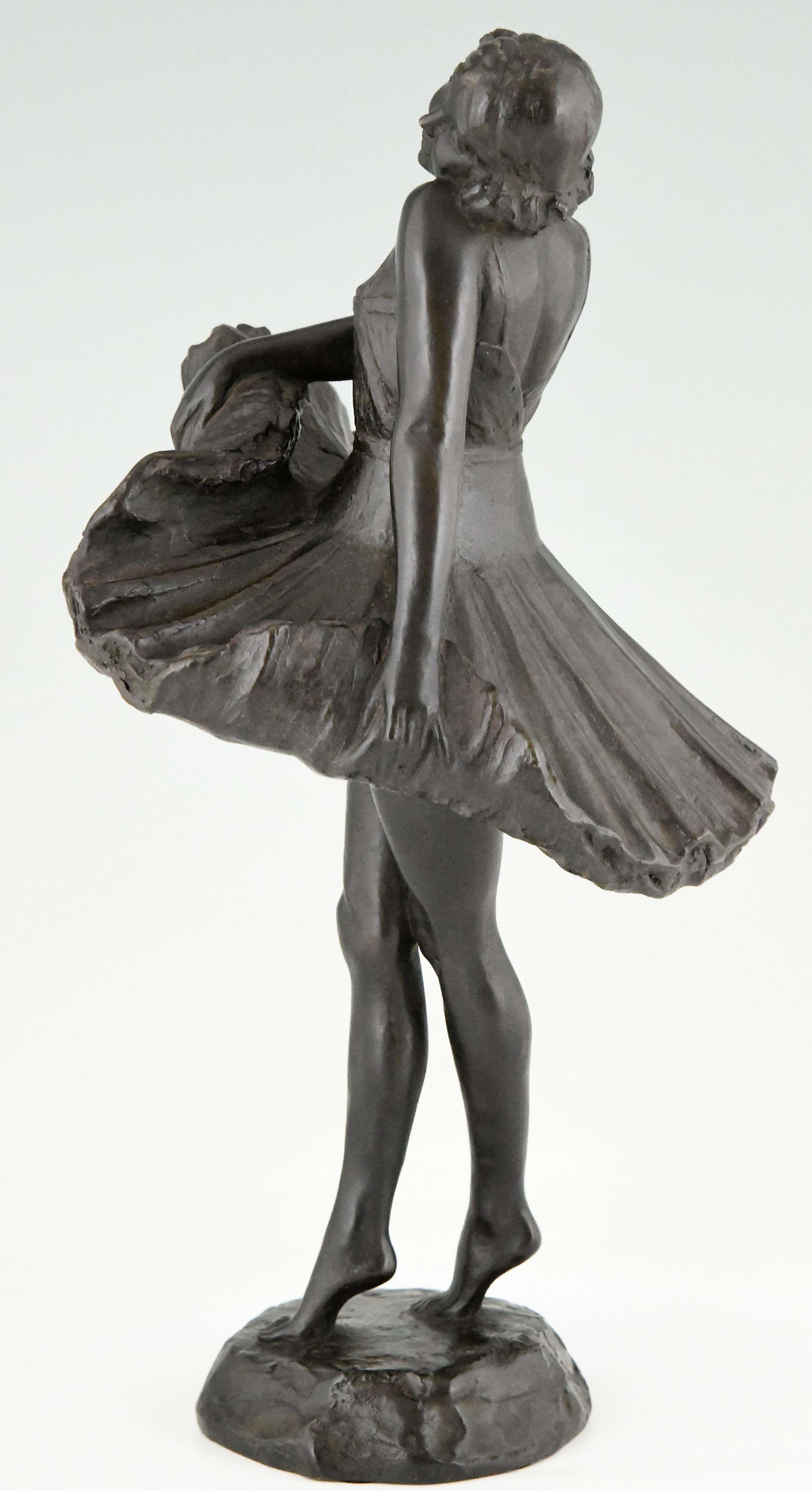 Art Deco Bronze Sculpture of a Ballerina Enrico Manfredo Di Palma-Falco  1930 In Good Condition In Antwerp, BE