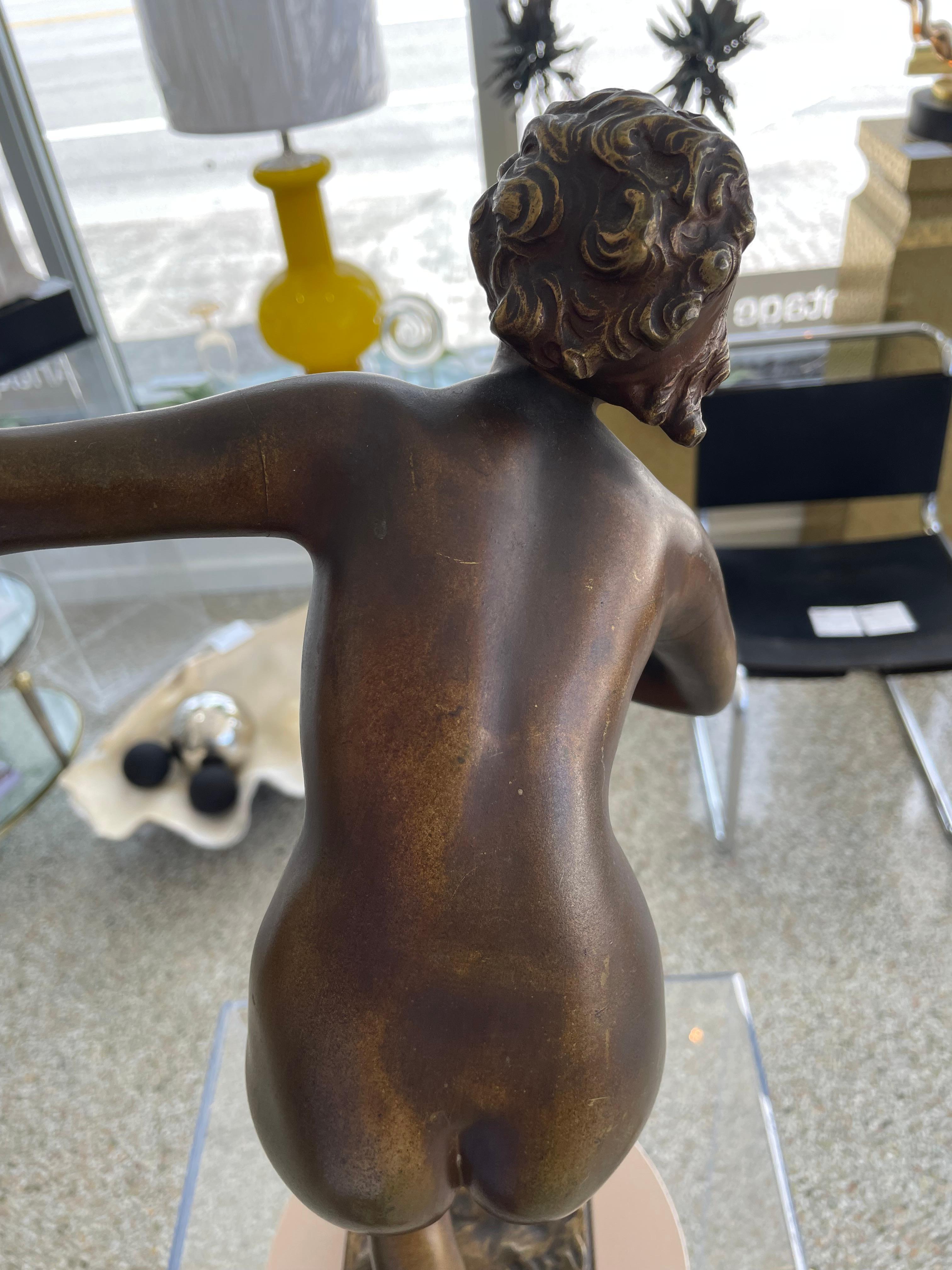 Sculpture en bronze Art déco d'une danseuse par P. Philips en vente 3
