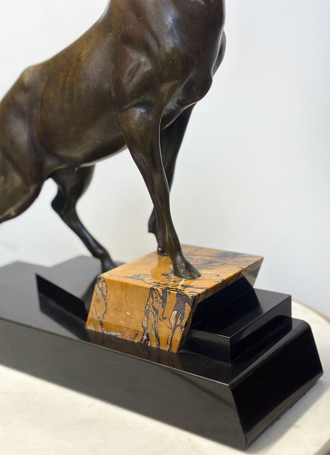 Mid-20th Century Art Deco Bronze Sculpture of a Deer on Marble Base, c. 1930's For Sale