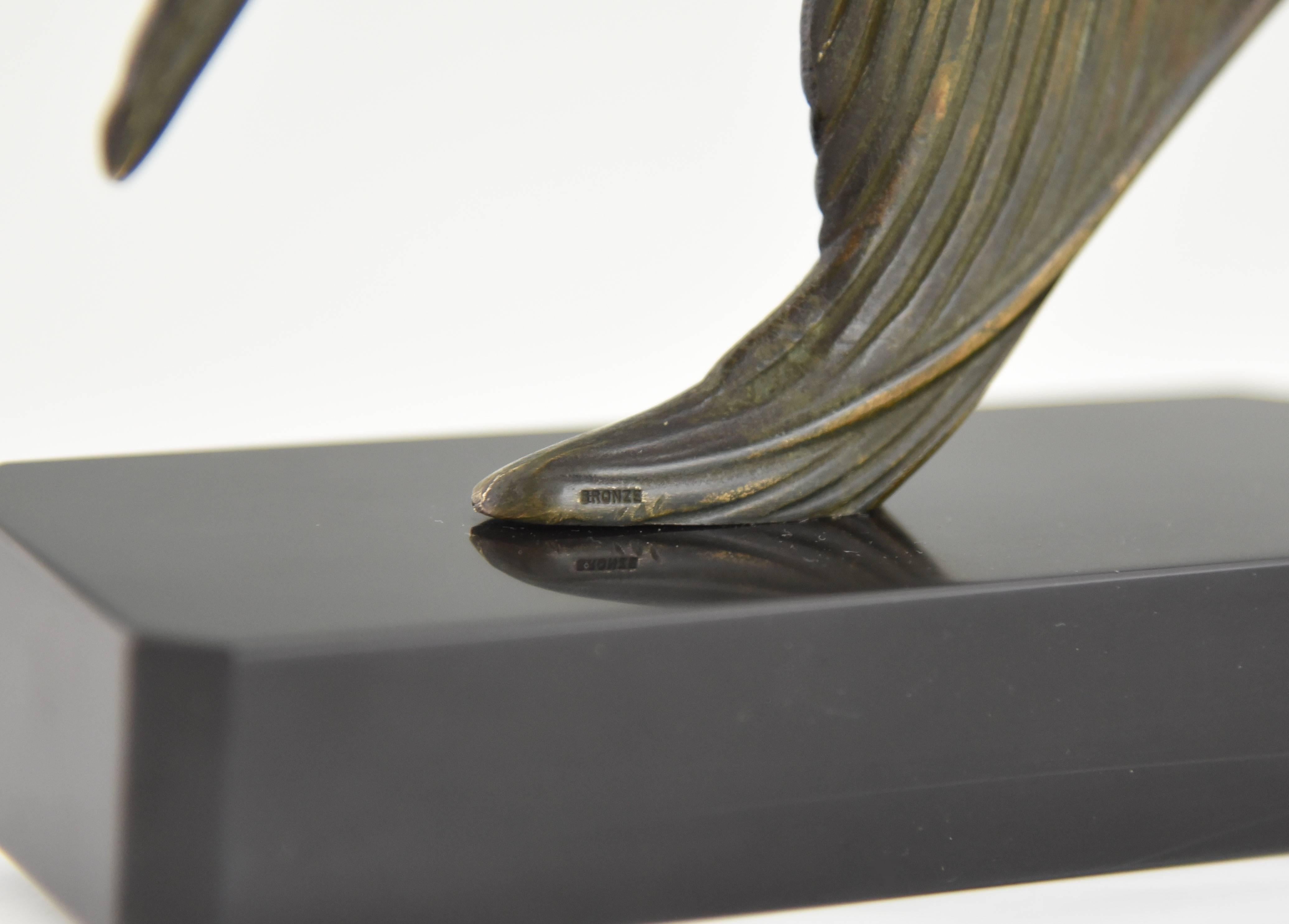 Art Deco Bronze Sculpture of a Fish by Luc on Marble Base, France 1930 2