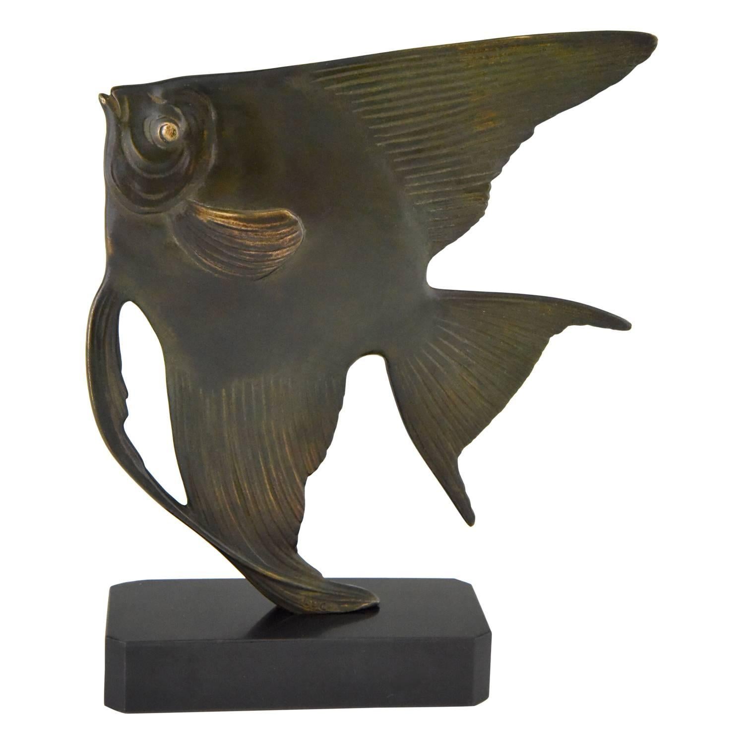 Art Deco Bronze Sculpture of a Fish by Luc on Marble Base, France 1930