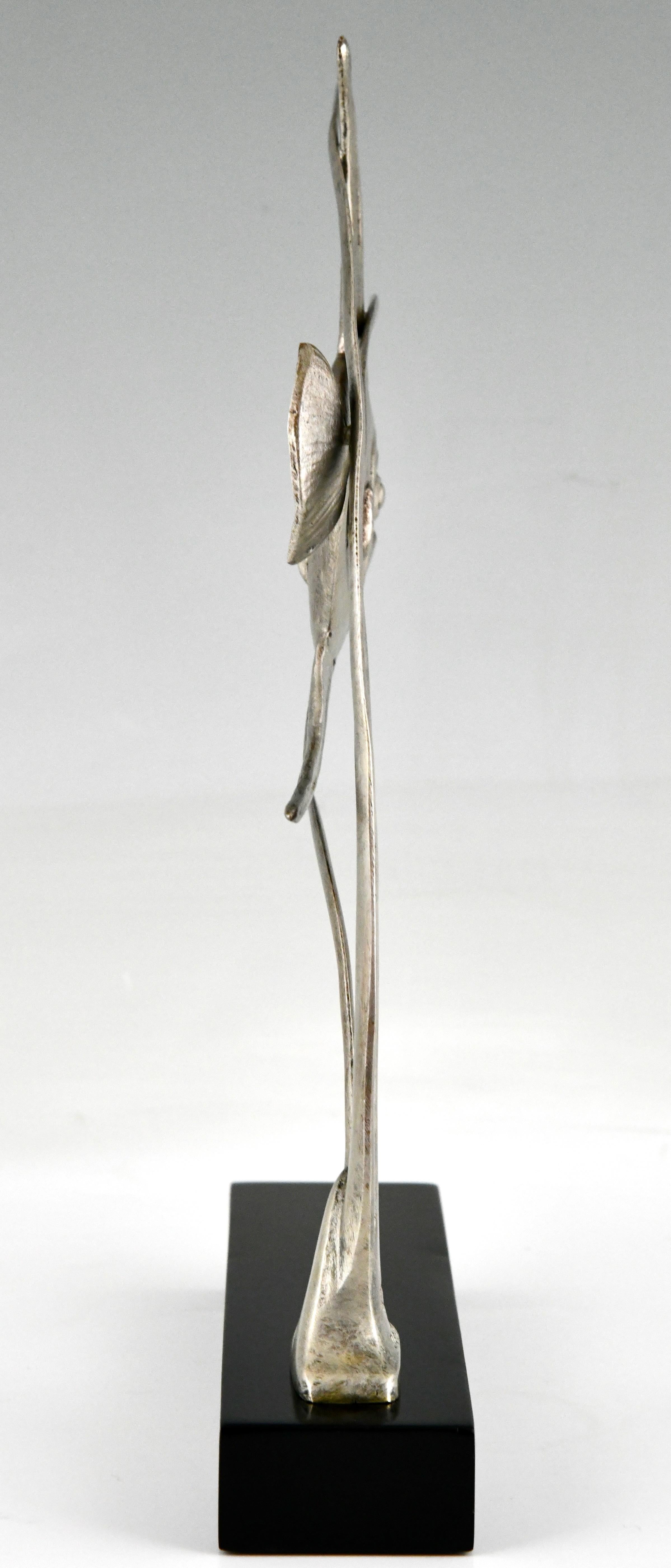 Art Deco Bronze Sculpture of a Fish Signed De Roche, 1930 In Good Condition For Sale In Antwerp, BE