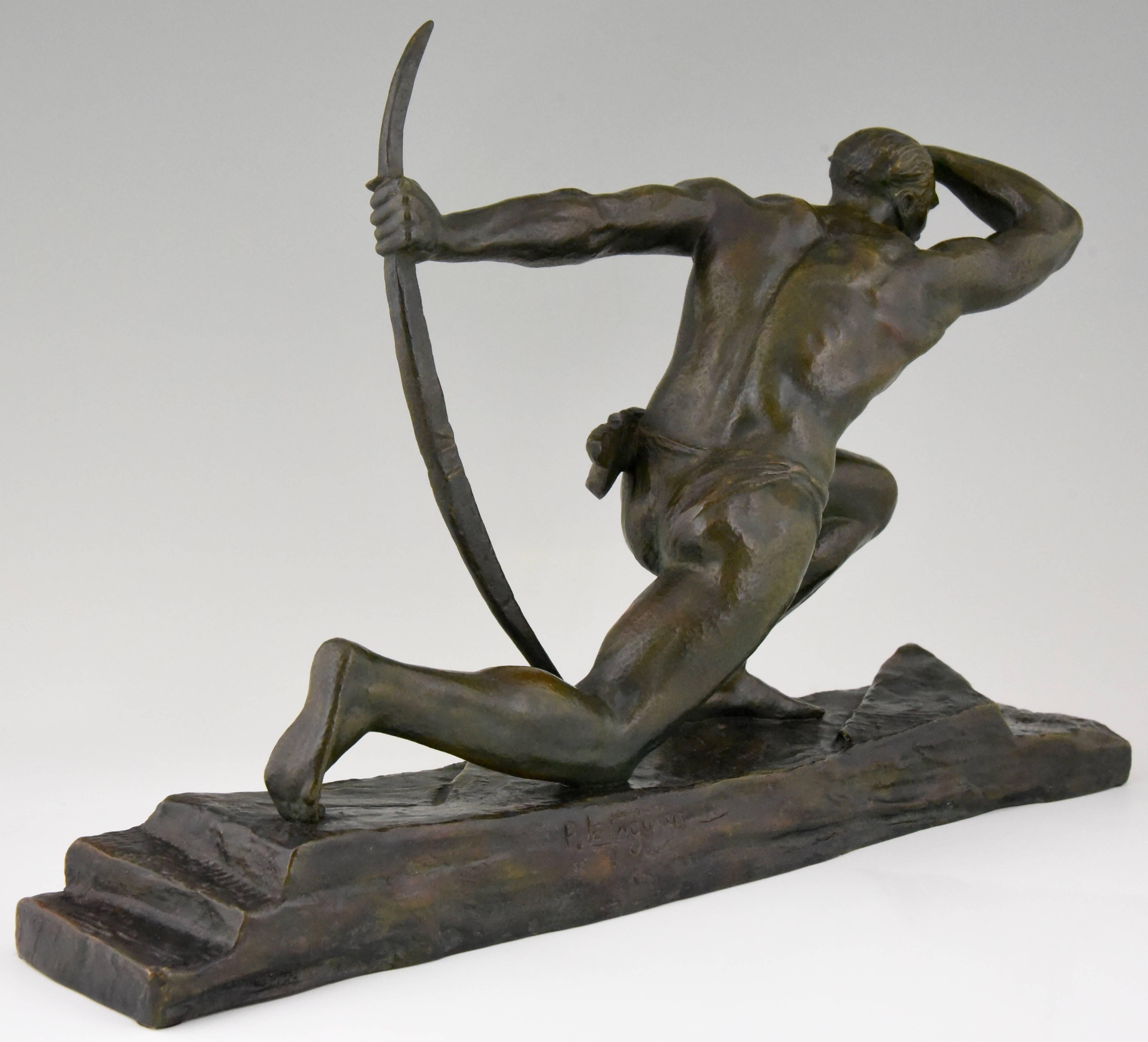 Art Deco Bronze Sculpture of a Male Archer by Pierre Le Faguays, France 1930 3