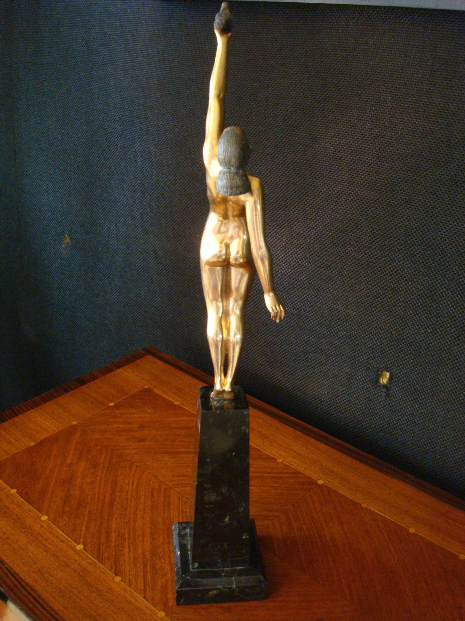 Art Deco Bronze Sculpture of a Nude Figure Holding a Dove by Pierre Le Faguays 7