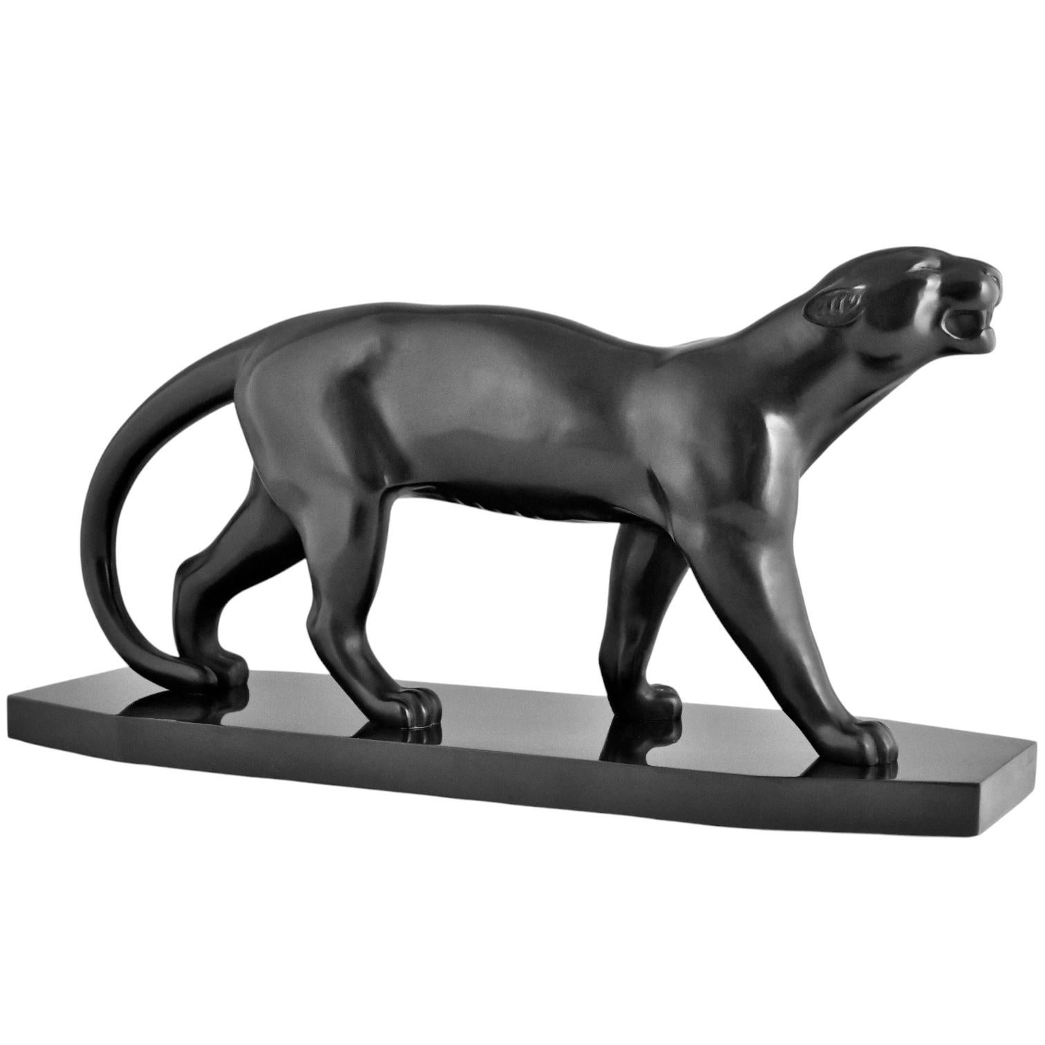 Francese Scultura in bronzo Art Deco di una pantera di Bracquemond & Etling Paris 1930 in vendita