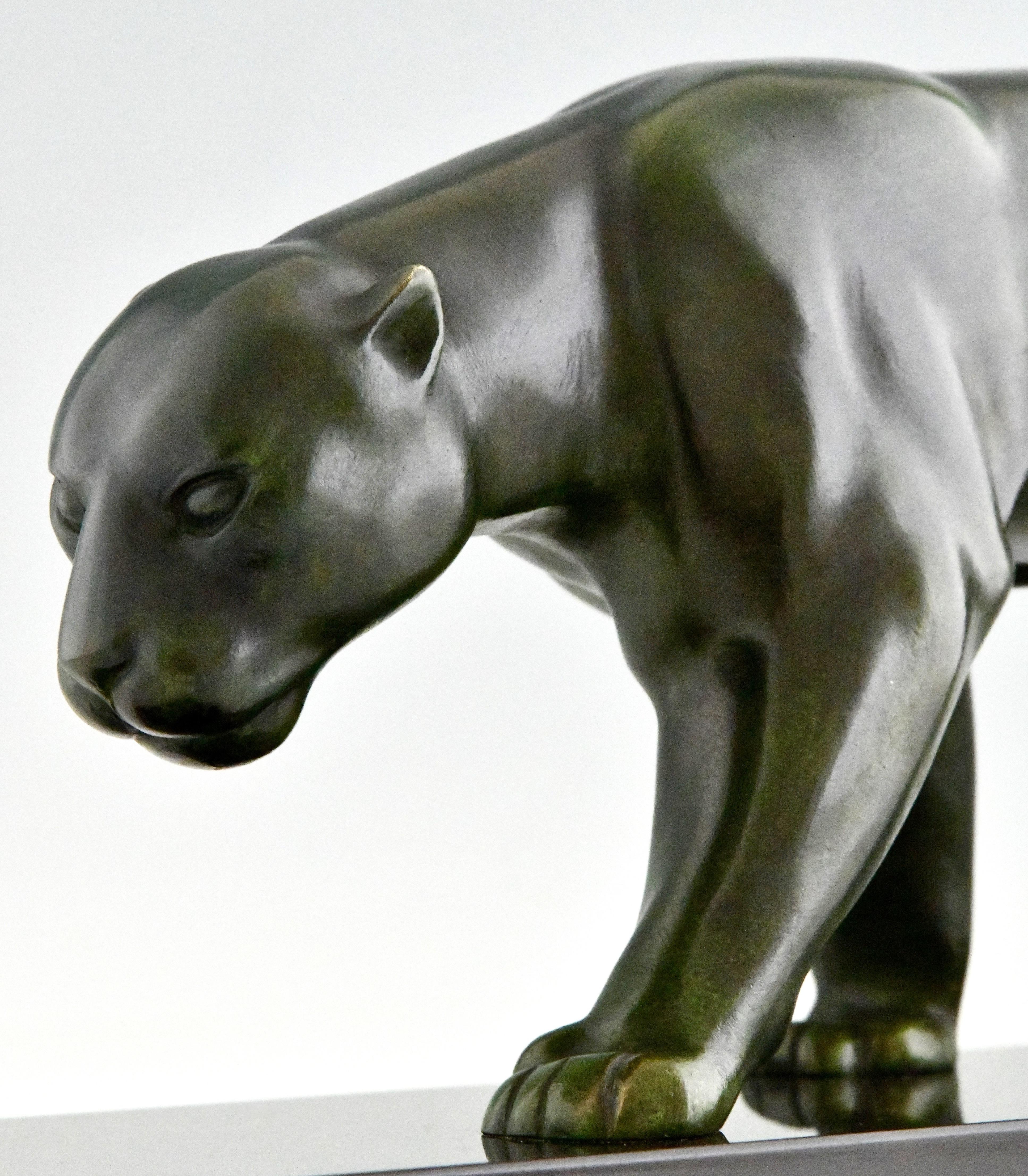 Art Deco Bronze Sculpture of a Panther by Matthias Gonzales, France, 1930 2