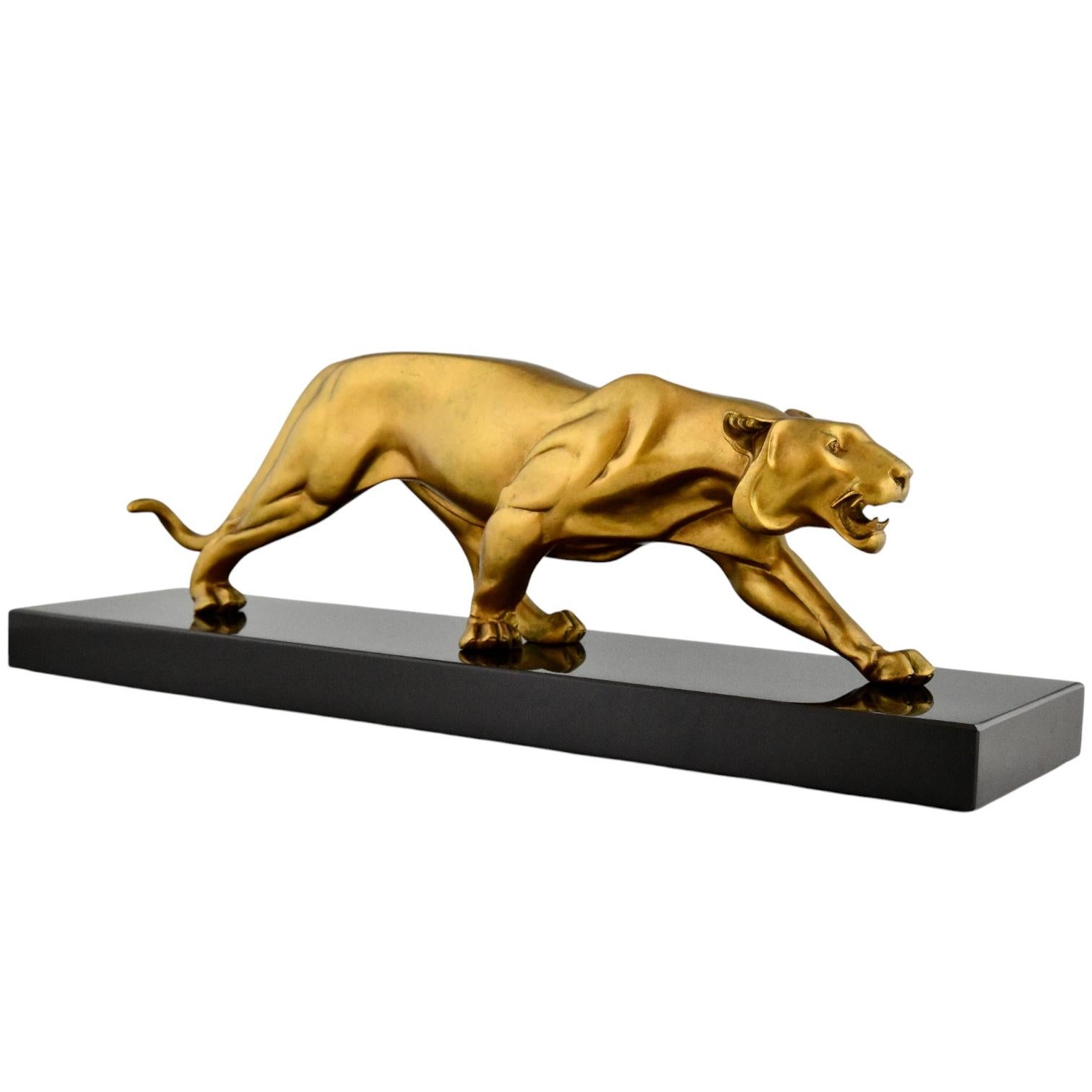 Art Deco bronze sculpture of a panther by Rulas France 1930 (Art déco) im Angebot