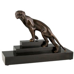 Vintage Art Deco Bronze Sculpture of a Panther Georges Lavroff, 1925