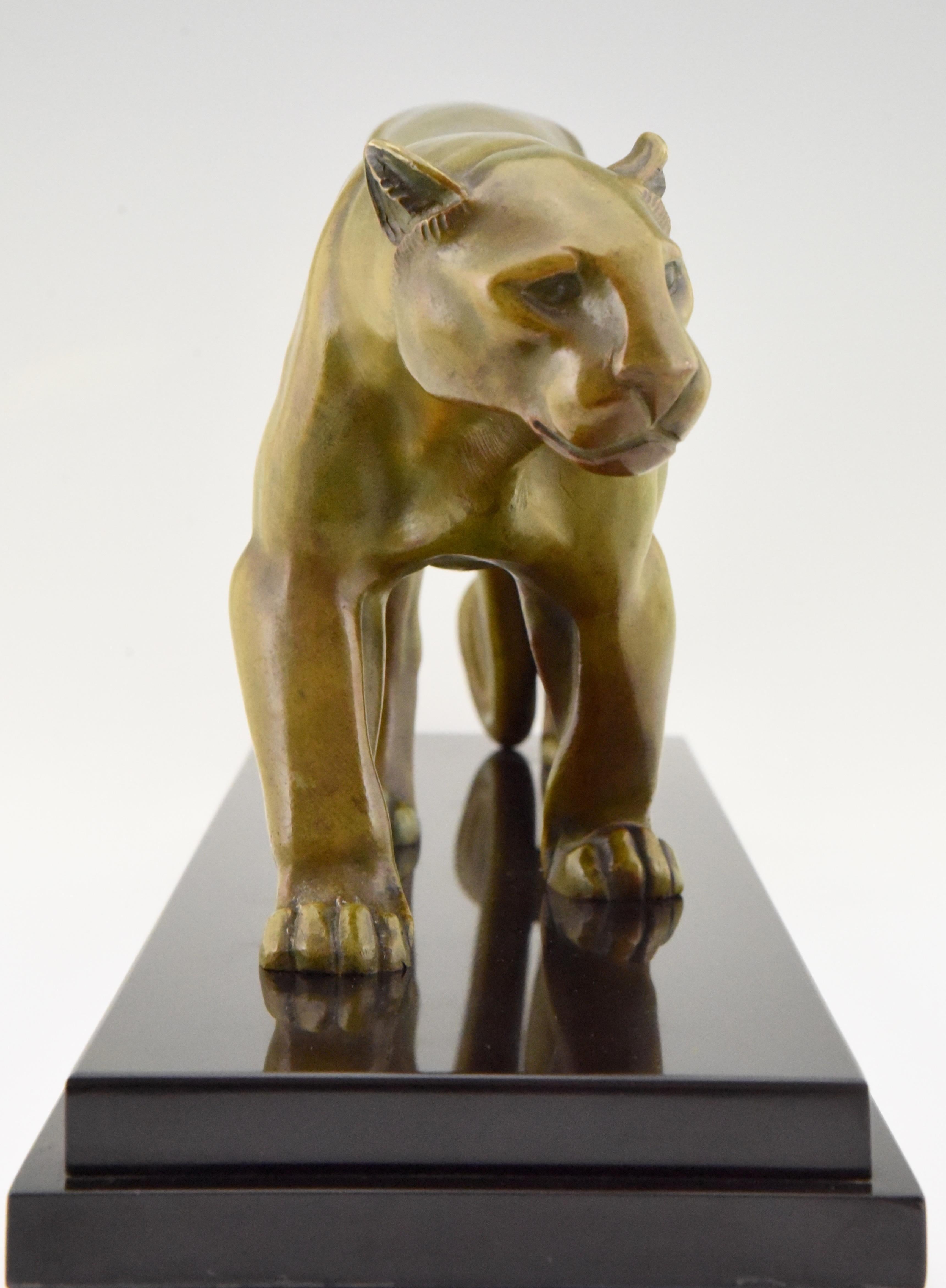 Patinated Art Deco Bronze Sculpture of a Panther M. Leducq, France, 1930