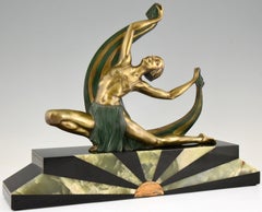 Art Deco Bronze Sculpture of a Scarf Dancer on Sunburst Base Jean Lormier, 1925