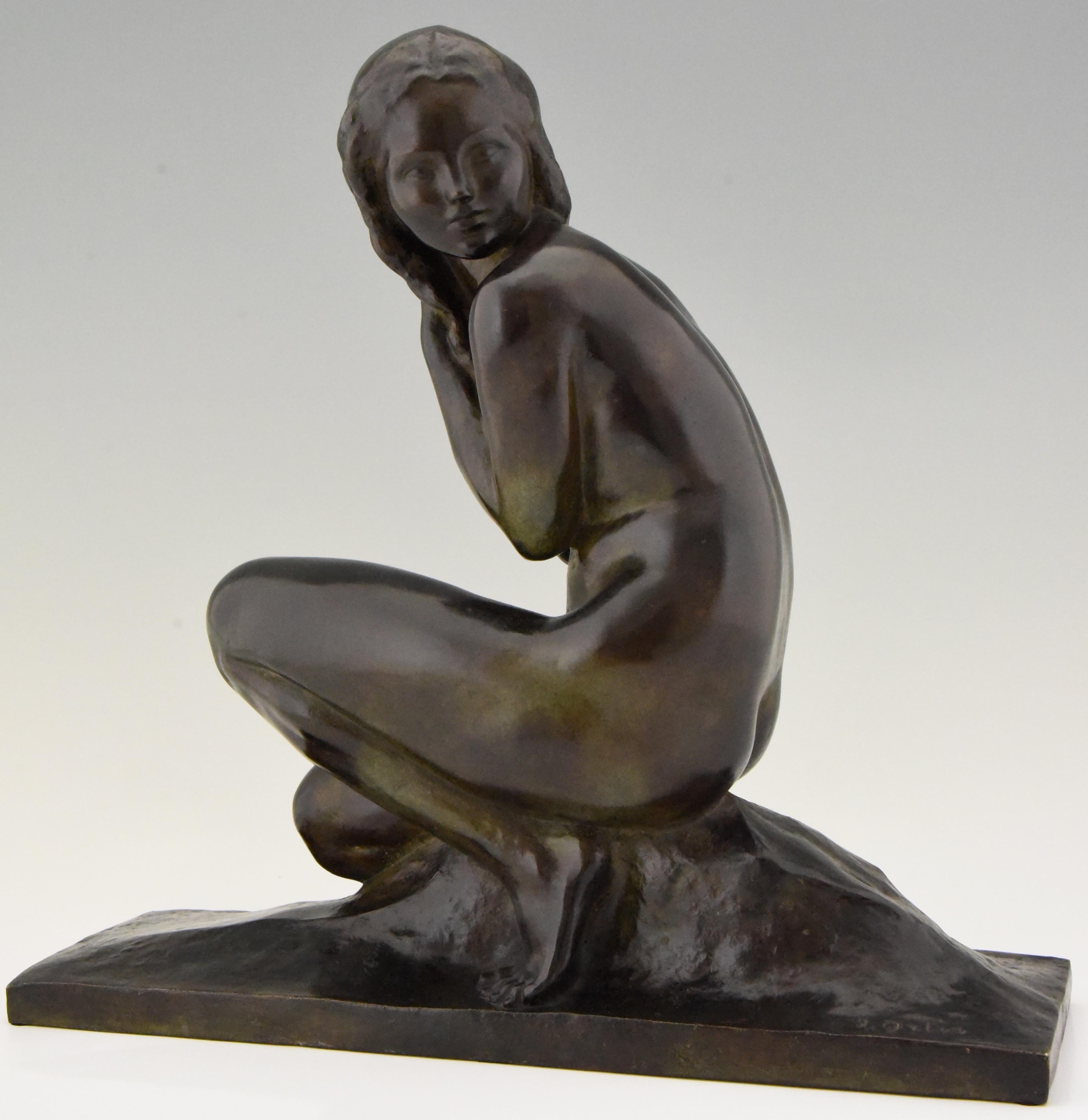 Beautiful Art Deco bronze sculpture of a kneeling nude with a lovely patina. Signed by the French artist Ortis and with the founders' signature Susse Freres. Marked Cire perdue (lost wax technique) Stamped number,
circa 1930
Literature:
“Art Deco