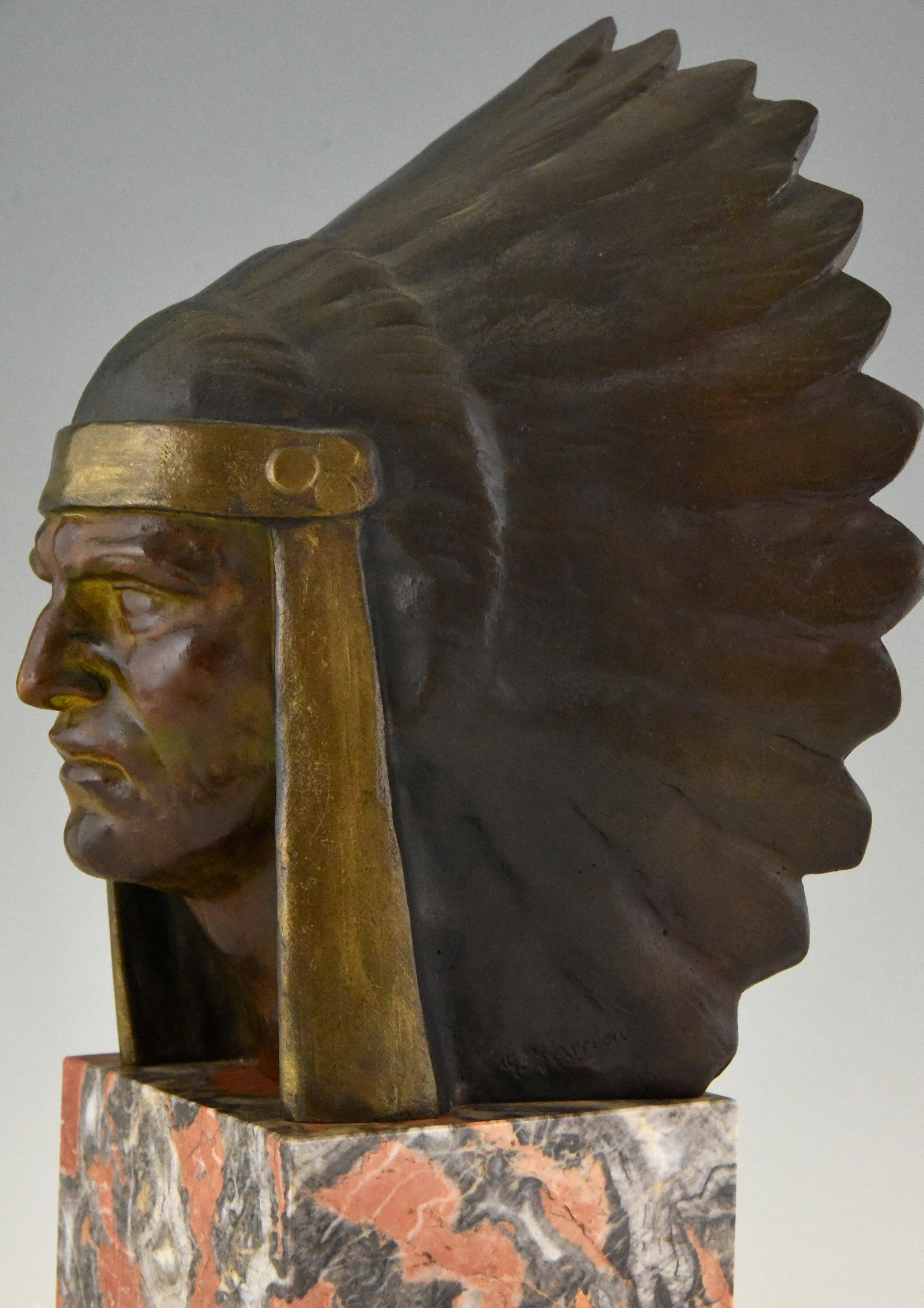 Art Deco Bronze Sculpture of an Indian with Headdress Georges Garreau, 1930 6