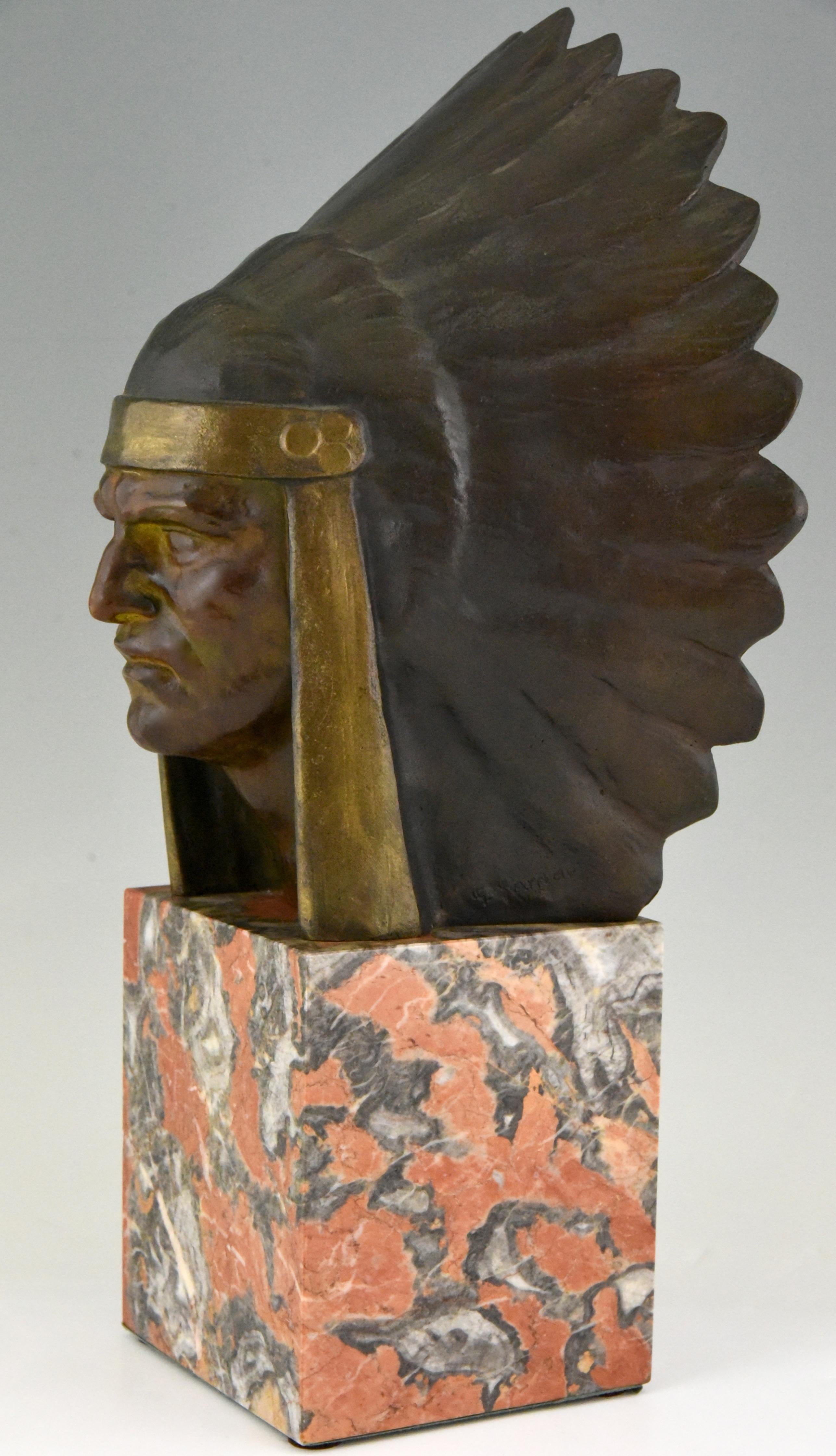 Patinated Art Deco Bronze Sculpture of an Indian with Headdress Georges Garreau, 1930