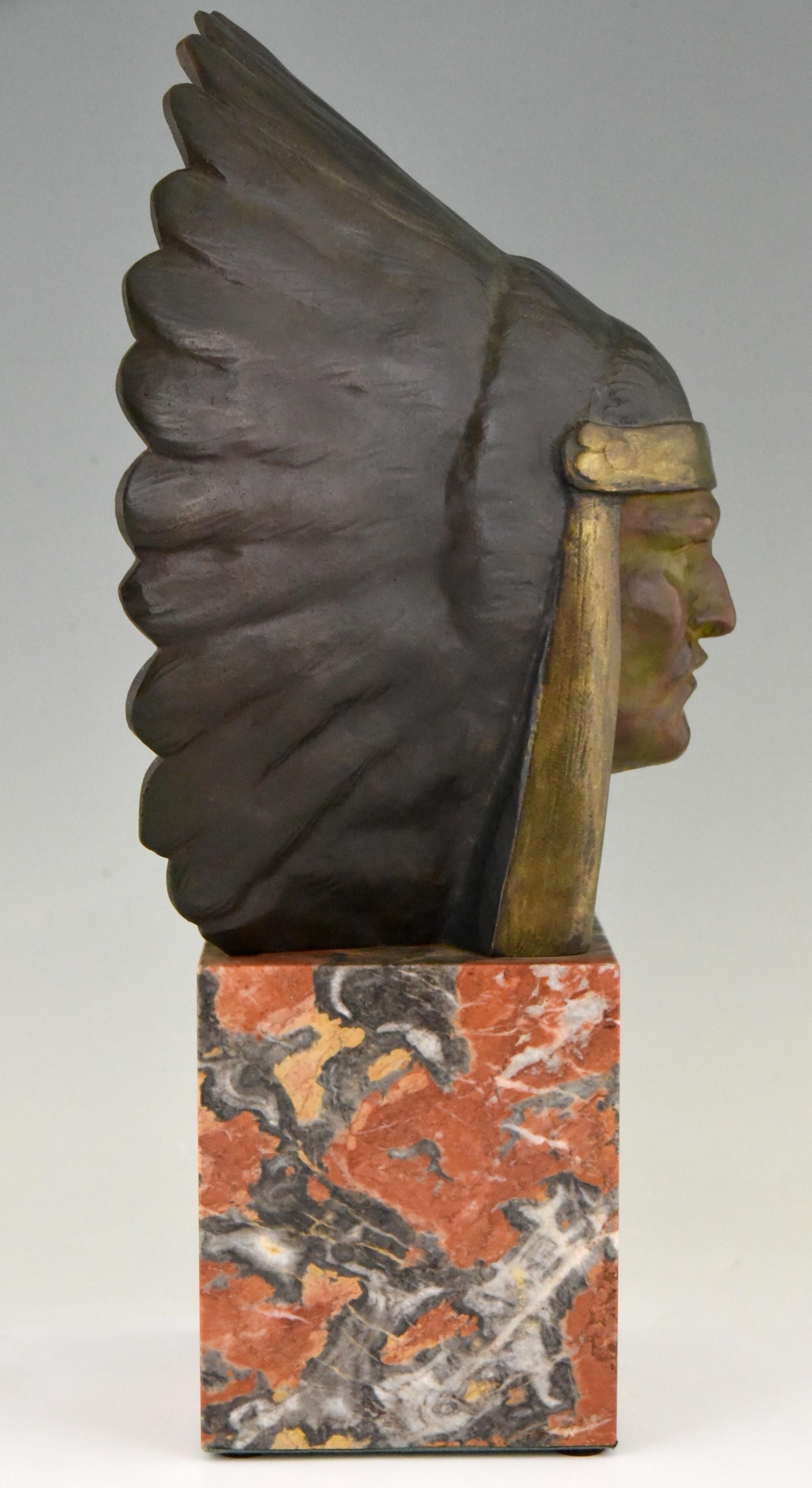 Art Deco Bronze Sculpture of an Indian with Headdress Georges Garreau, 1930 1