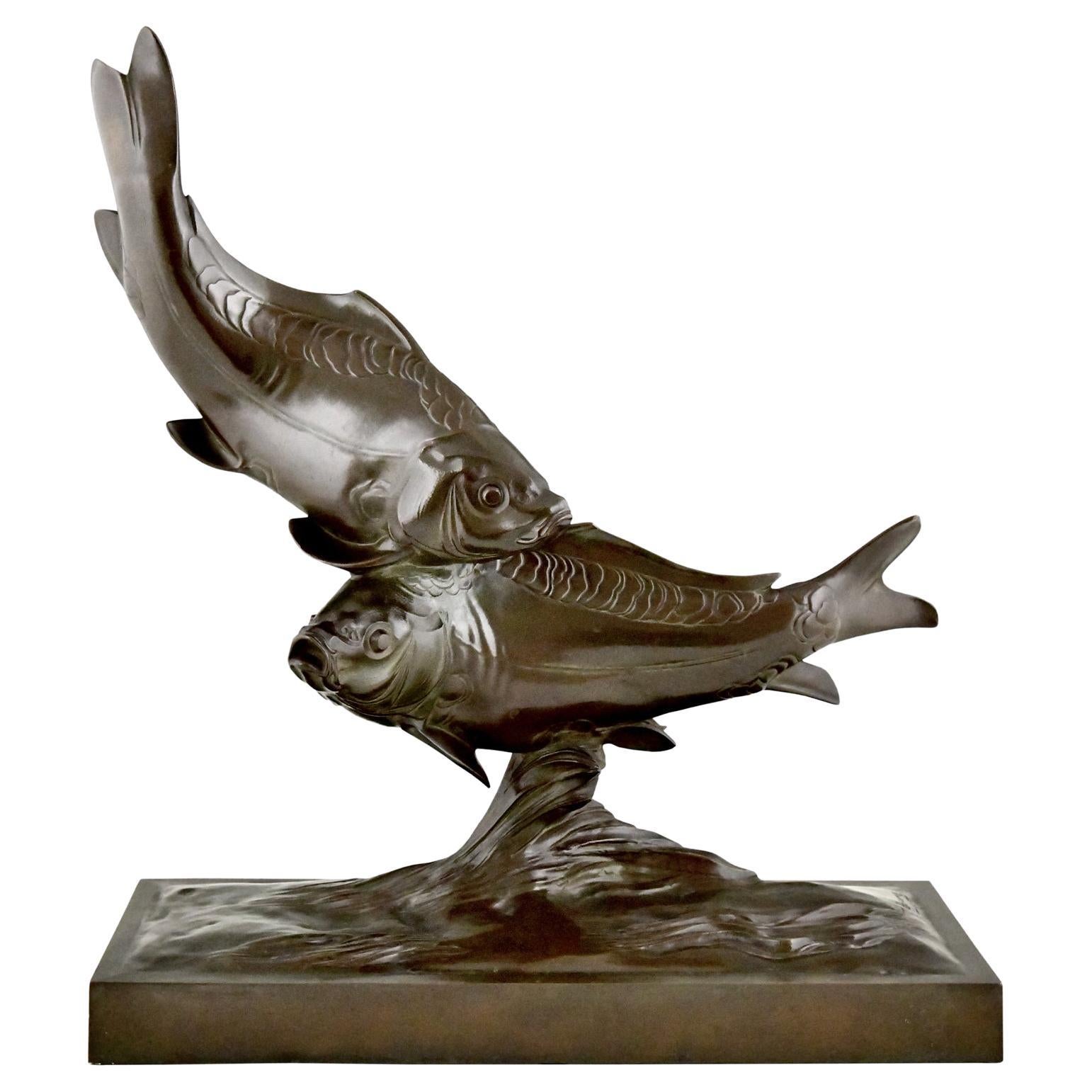 Art-Déco-Bronze-Skulptur zweier Teppichfischs aus Teppich von Santiago Bonome, Spanien, 1930