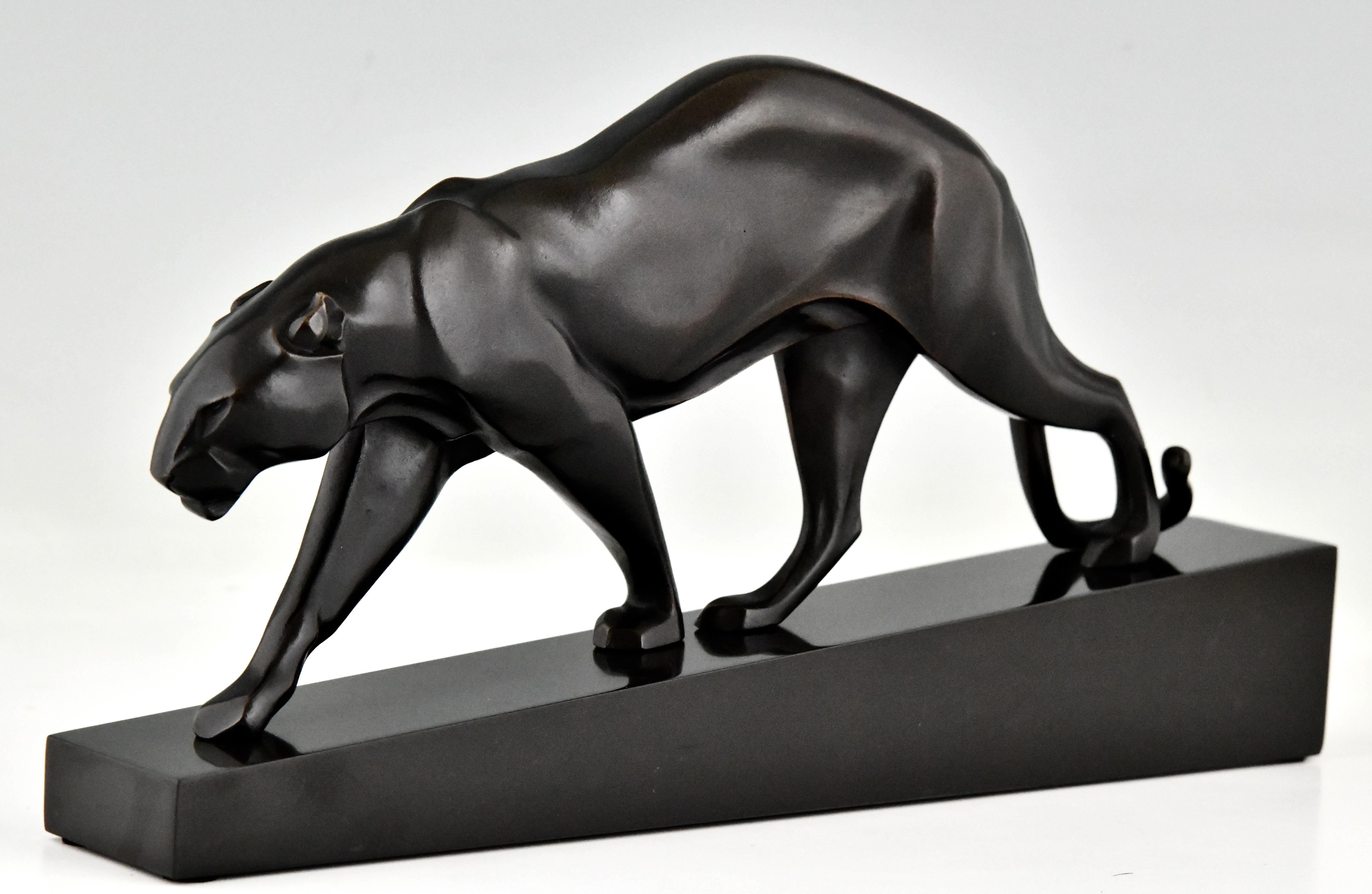 Escultura Art Déco Pantera de bronce de Maurice Prost, Fundición Susse Frères, 1930 Art Decó