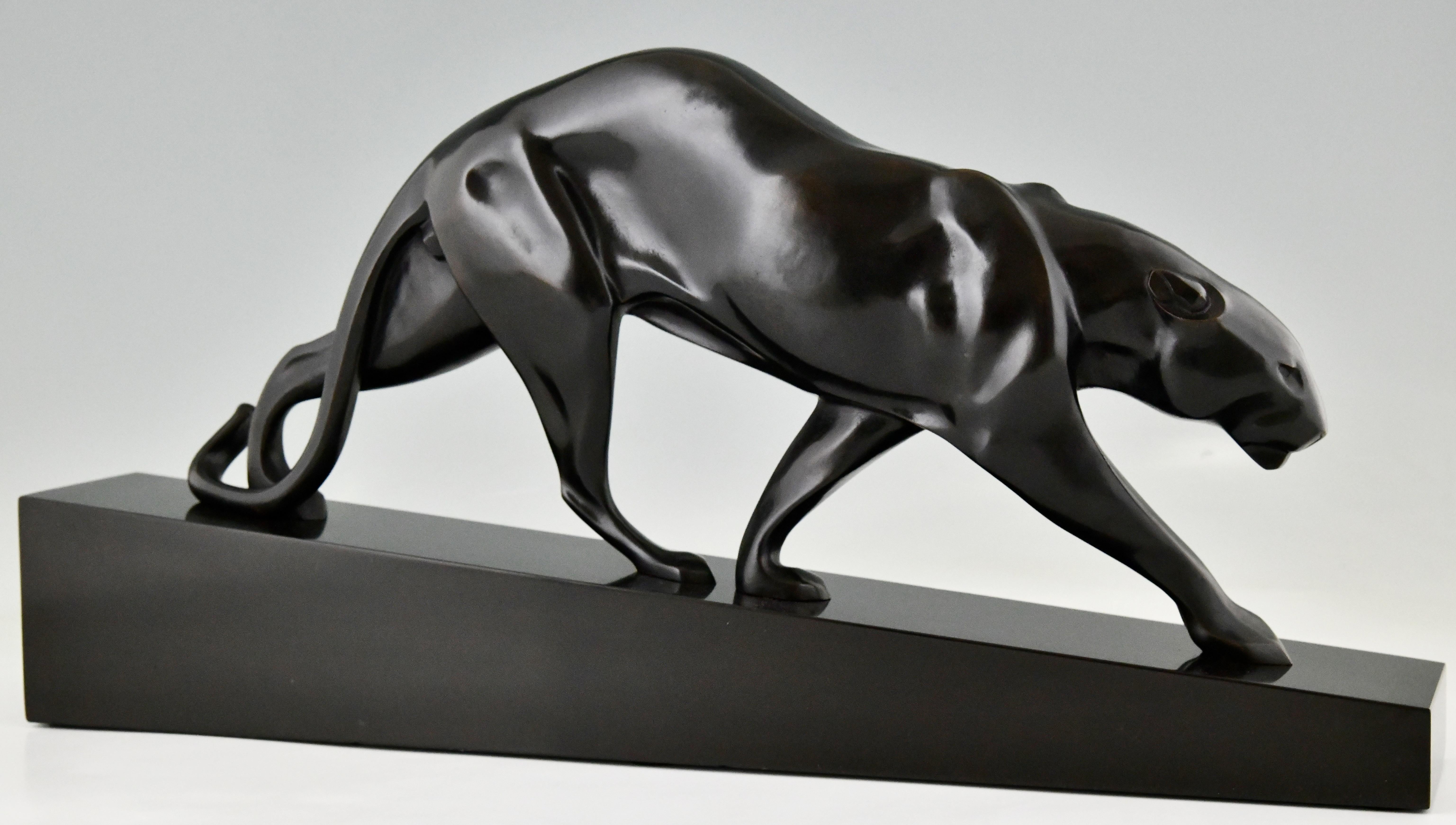 Mid-20th Century Art Deco Bronze Sculpture Panther by Maurice Prost, Susse Frères Foundry, 1930 For Sale