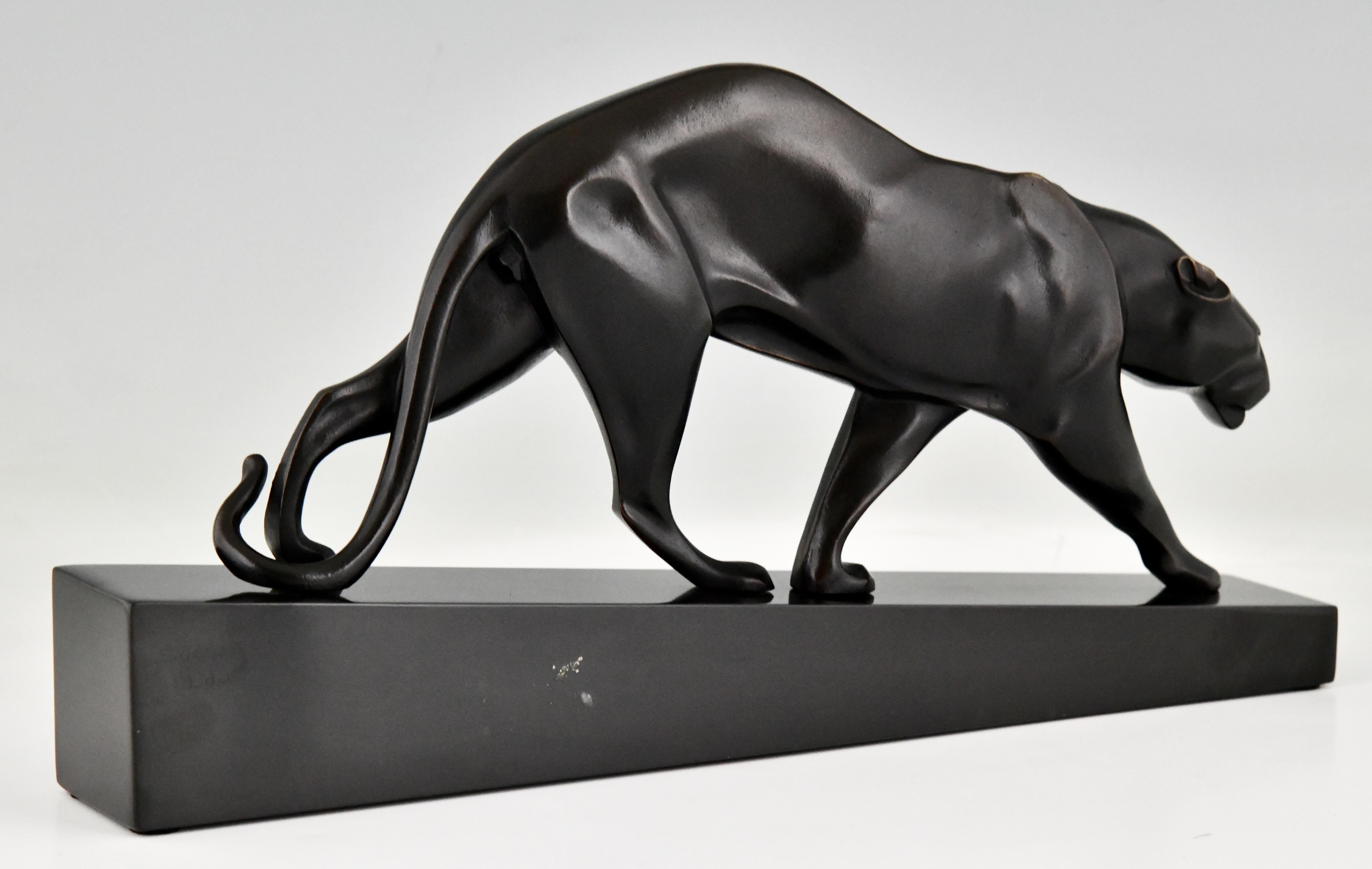 Escultura Art Déco Pantera de bronce de Maurice Prost, Fundición Susse Frères, 1930 mediados del siglo XX