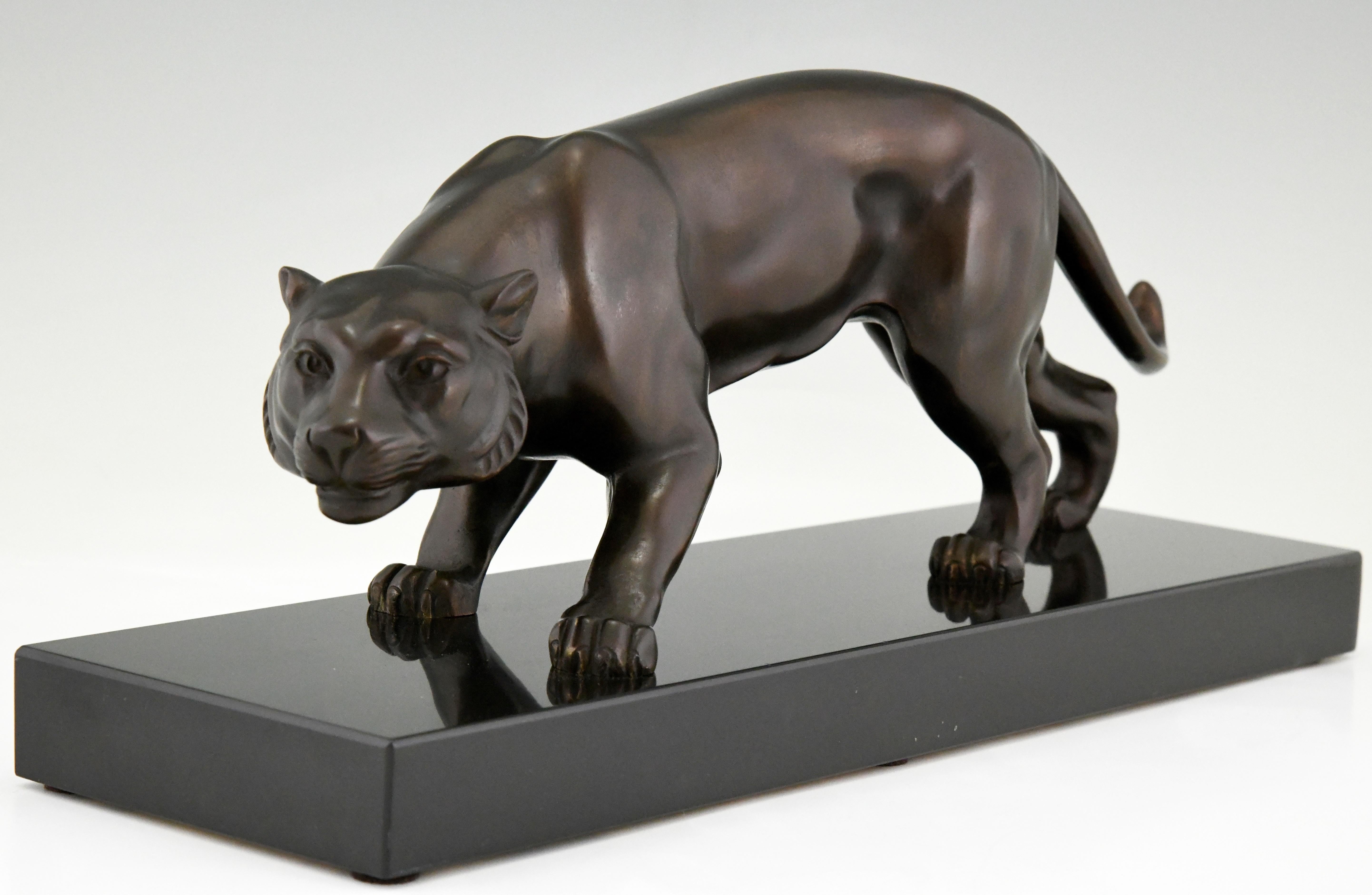 French Art Deco Bronze Sculpture Panther J. Brault, France, 1930