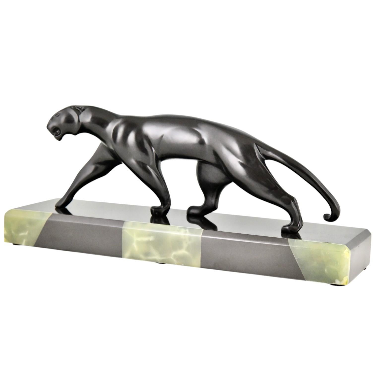 Art Deco bronze sculpture panther signed by Michel Decoux 1920 For Sale 1