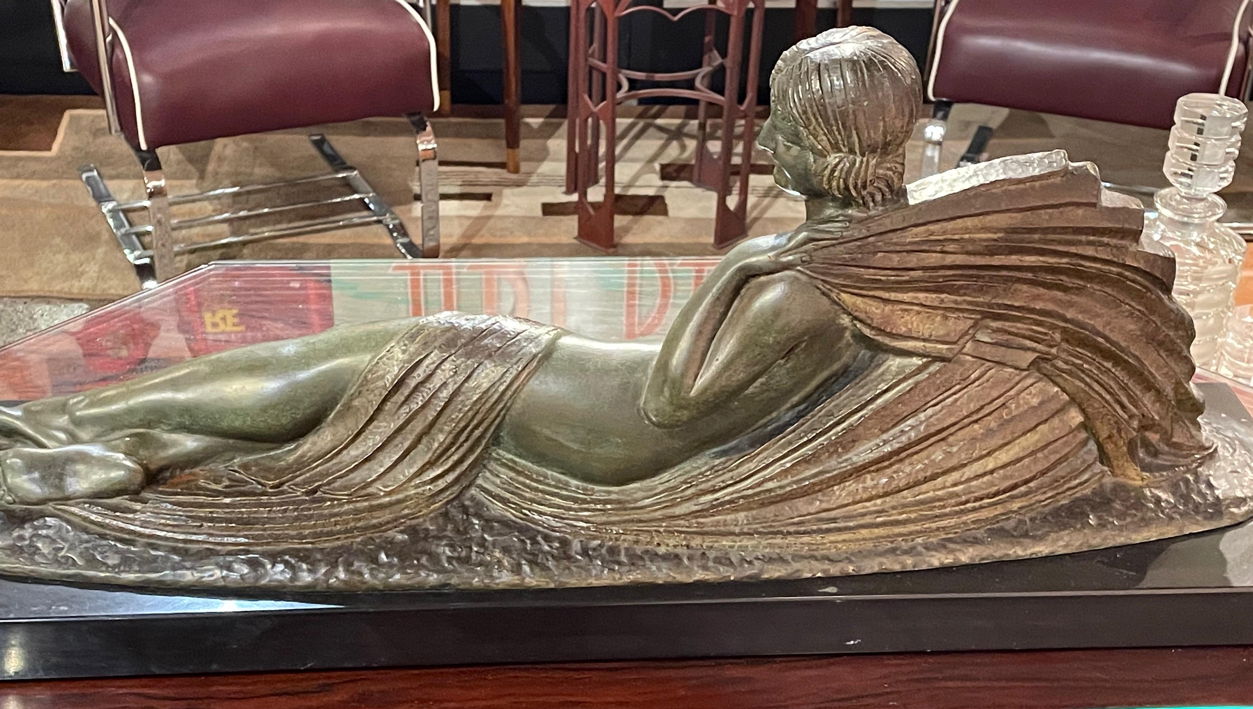 Early 20th Century Art Deco Bronze Sculpture Reclining Woman by Darcles For Sale