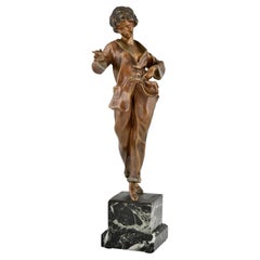 Art Deco Bronze Sculpture Smoking Woman in Pyjama by Fattorini, 1925