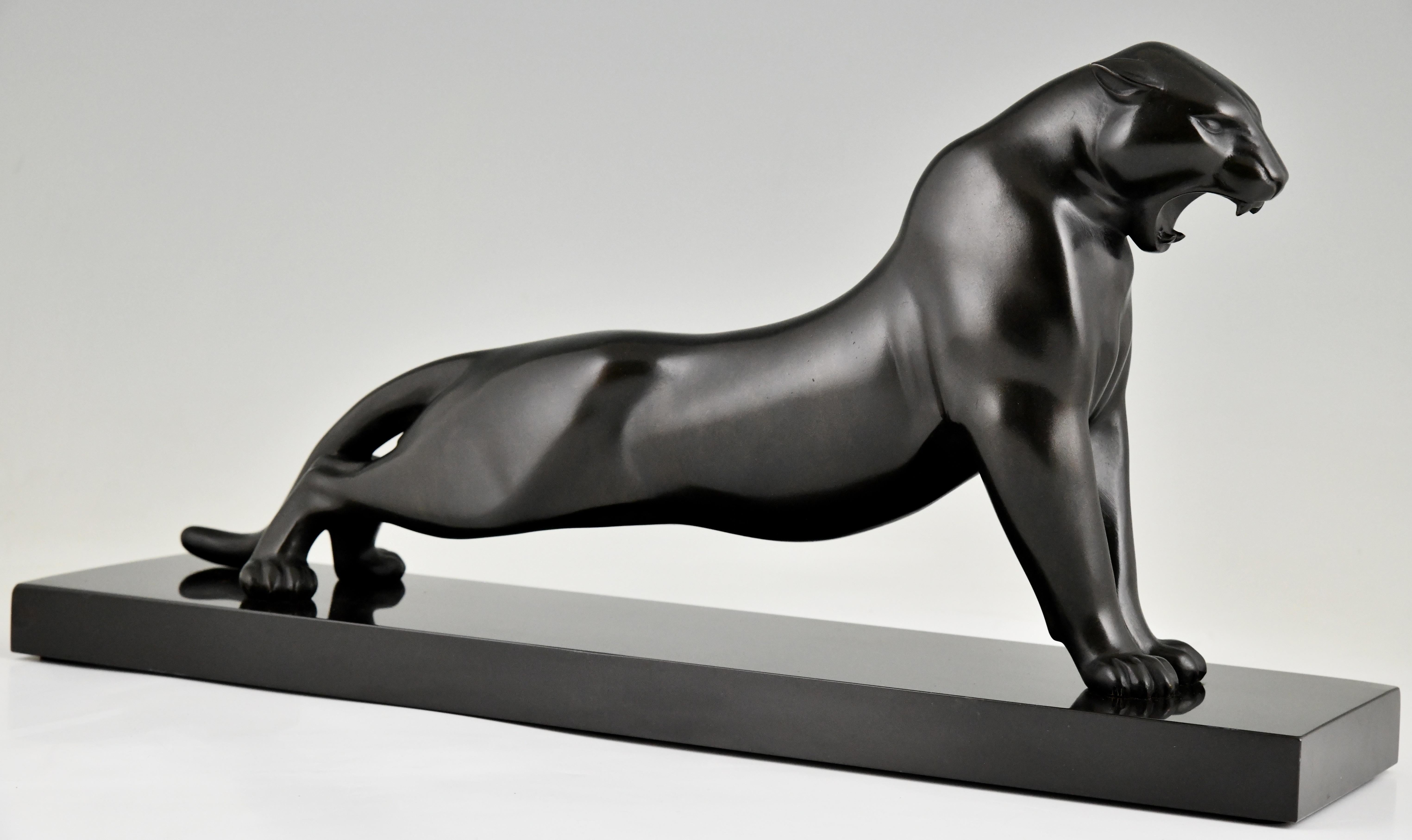 Early 20th Century Art Deco Bronze Sculpture Stretching Panther by Emile Louis Bracquemond 1925