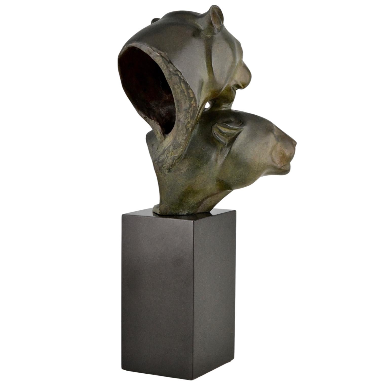 Art Deco bronze sculpture two panther heads by Irenee Rochard, France 1930. In Good Condition For Sale In Antwerp, BE