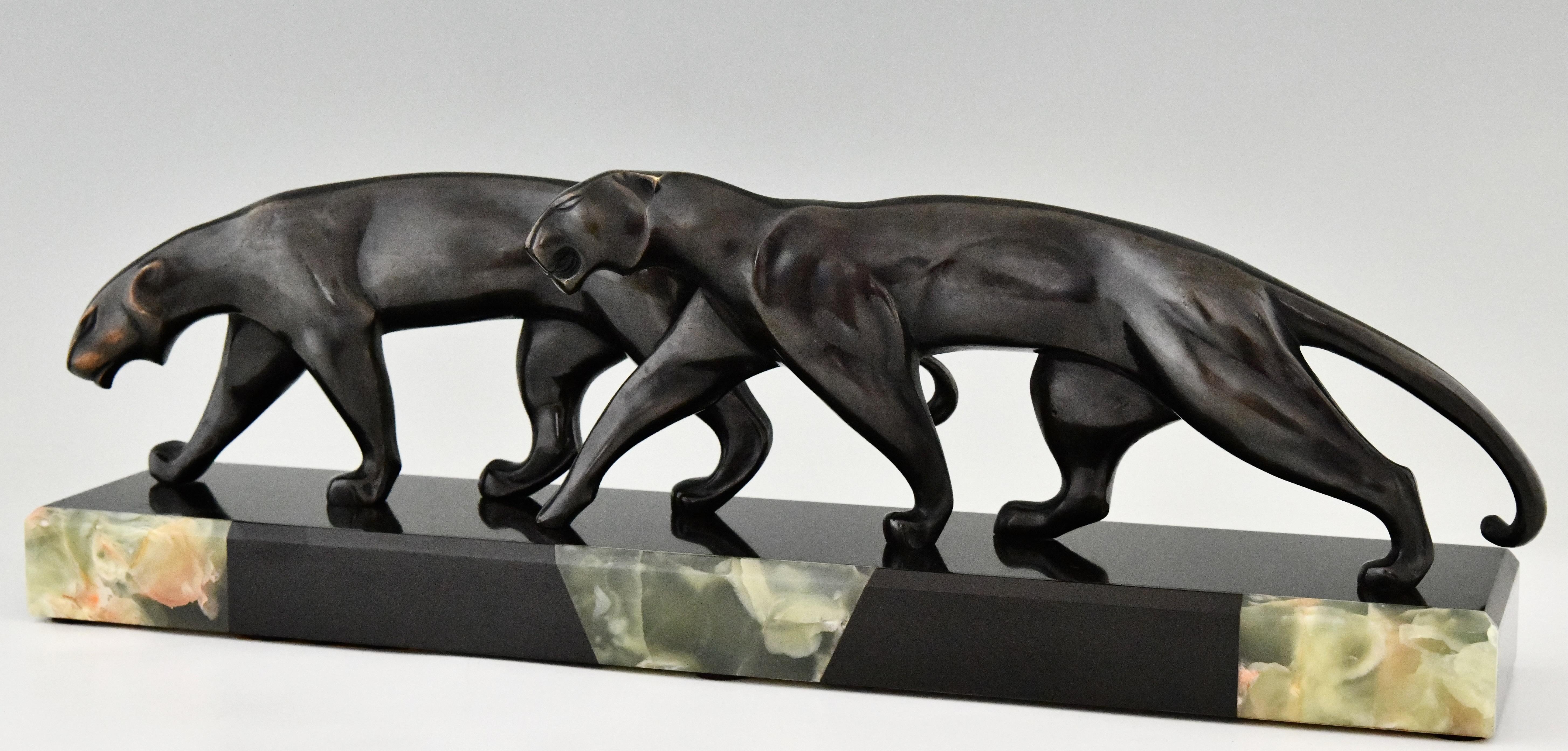 Art Deco bronze sculpture two panthers signed by Michel Decoux 1920 For Sale 4