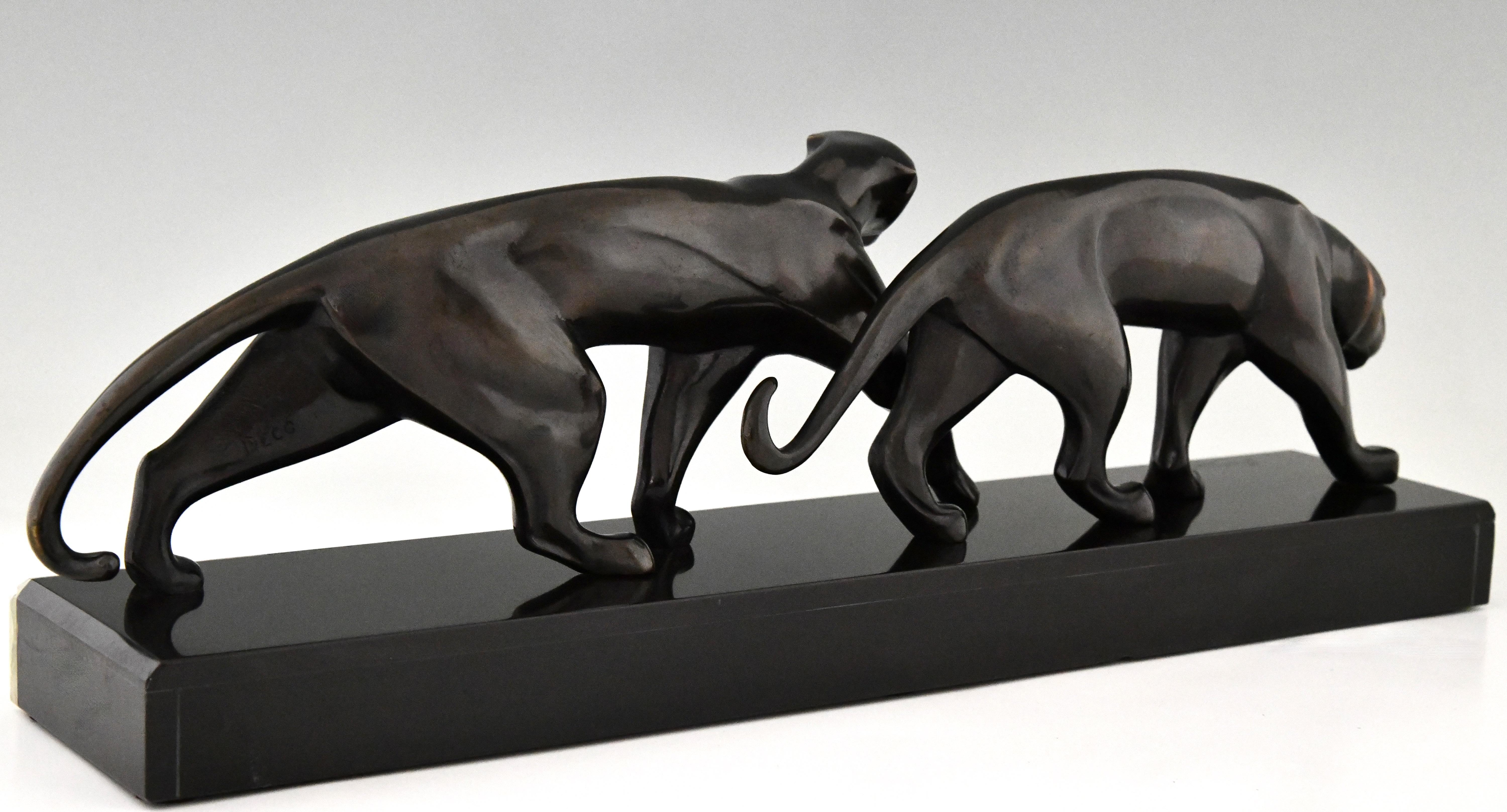 Art Deco bronze sculpture two panthers signed by Michel Decoux 1920 For Sale 2