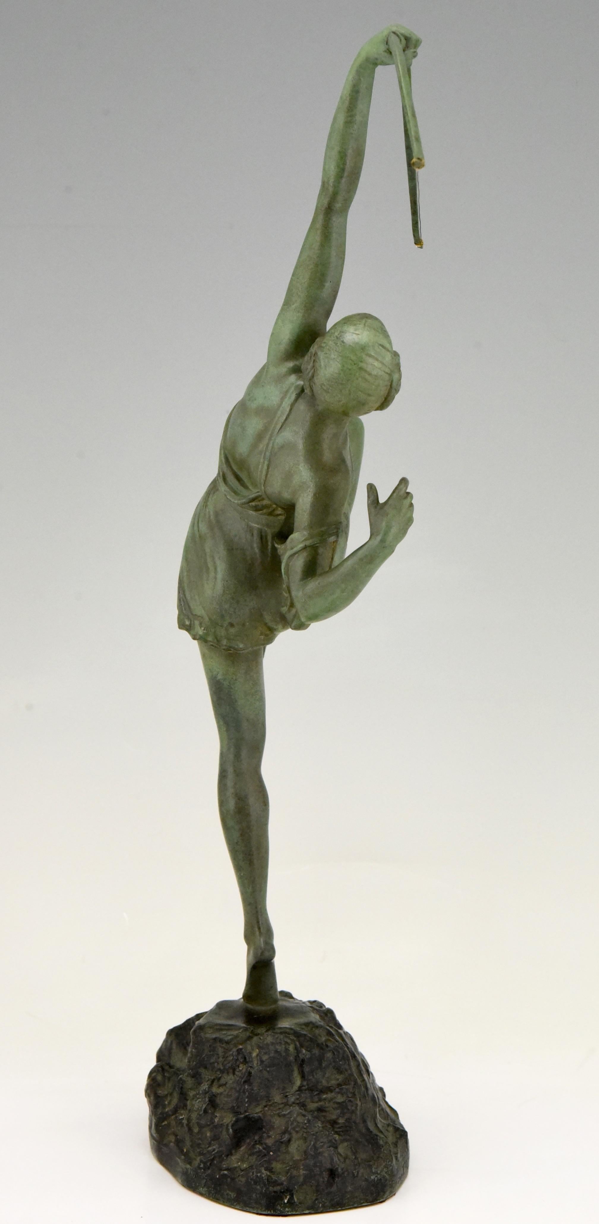 French Art Deco Bronze Sculpture Woman with Bow Diana Pierre Le Faguays, 1925