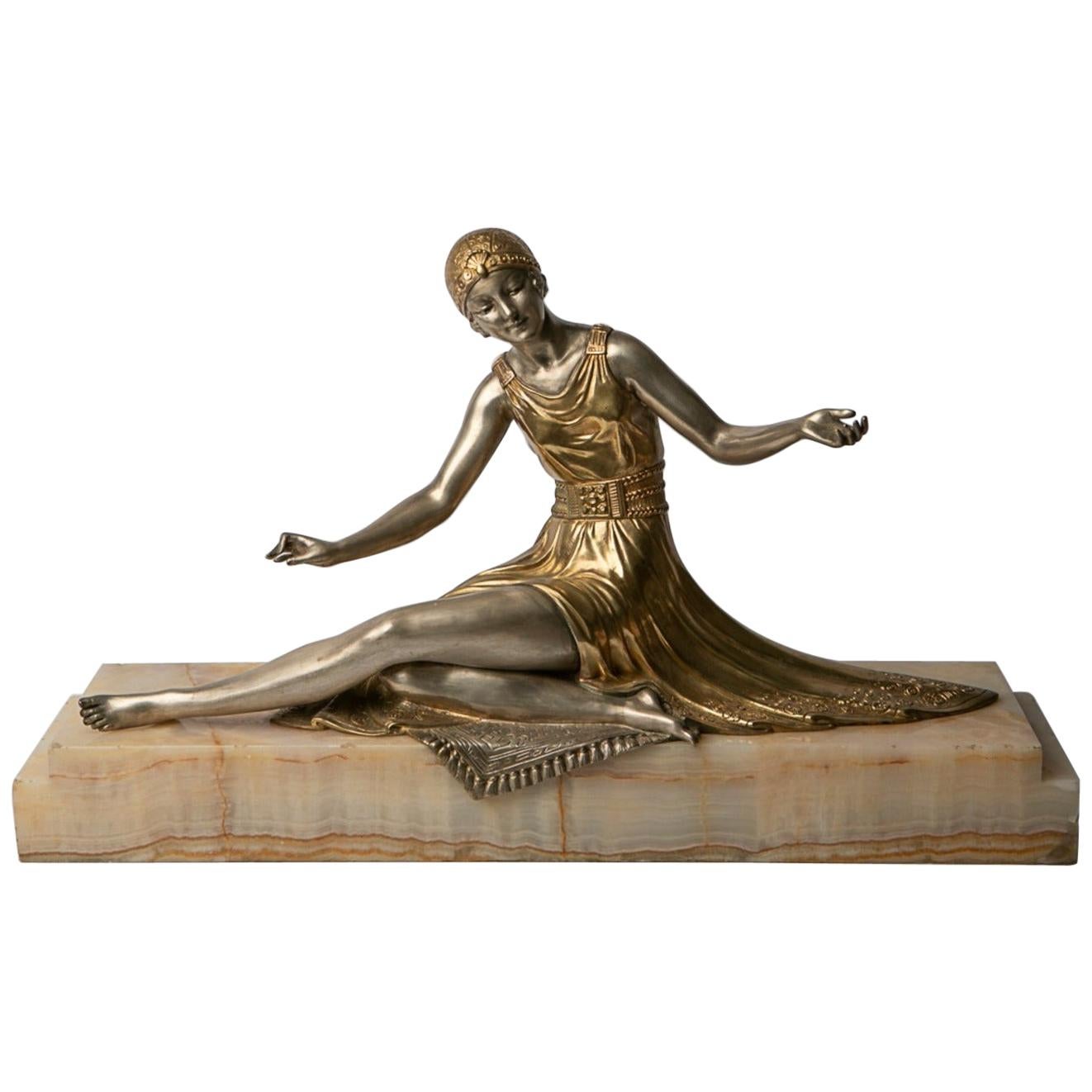 Art-Déco-Bronze „Sitzende Frau“ Künstler Joe Descomps im Angebot