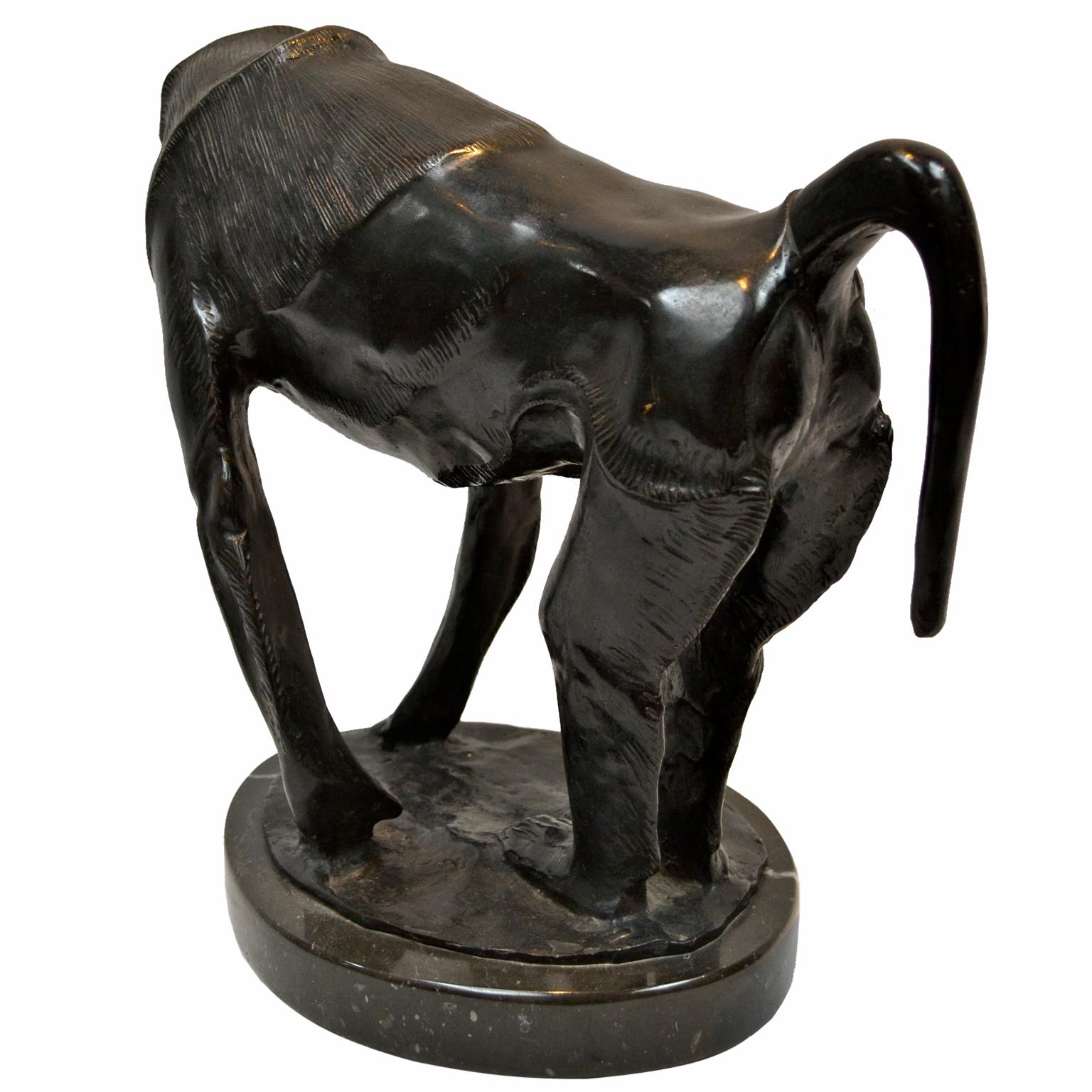 An Art Deco patinated bronze sculpture of a baboon by acclaimed Italian early 20th century Florentine sculptor Sirio Tofanari, (1886-1969). The bronze is raised on a black marble base and is signed S. Tofanari.

Sirio Tofanari studied sculpture at