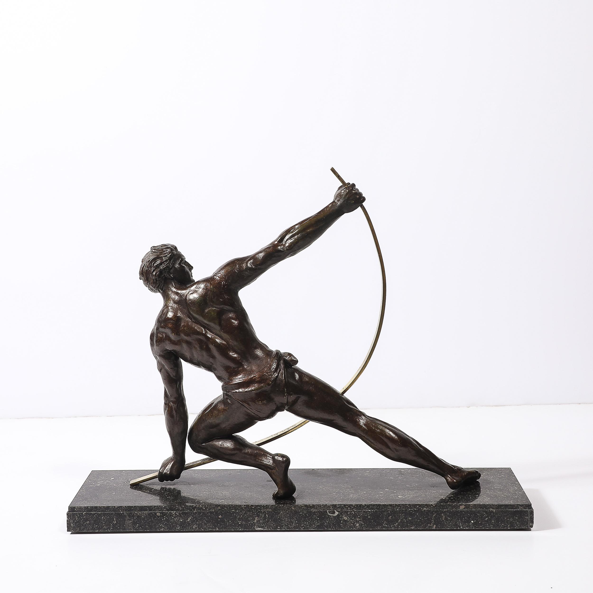 Statua di bronzo Art Deco di un uomo 