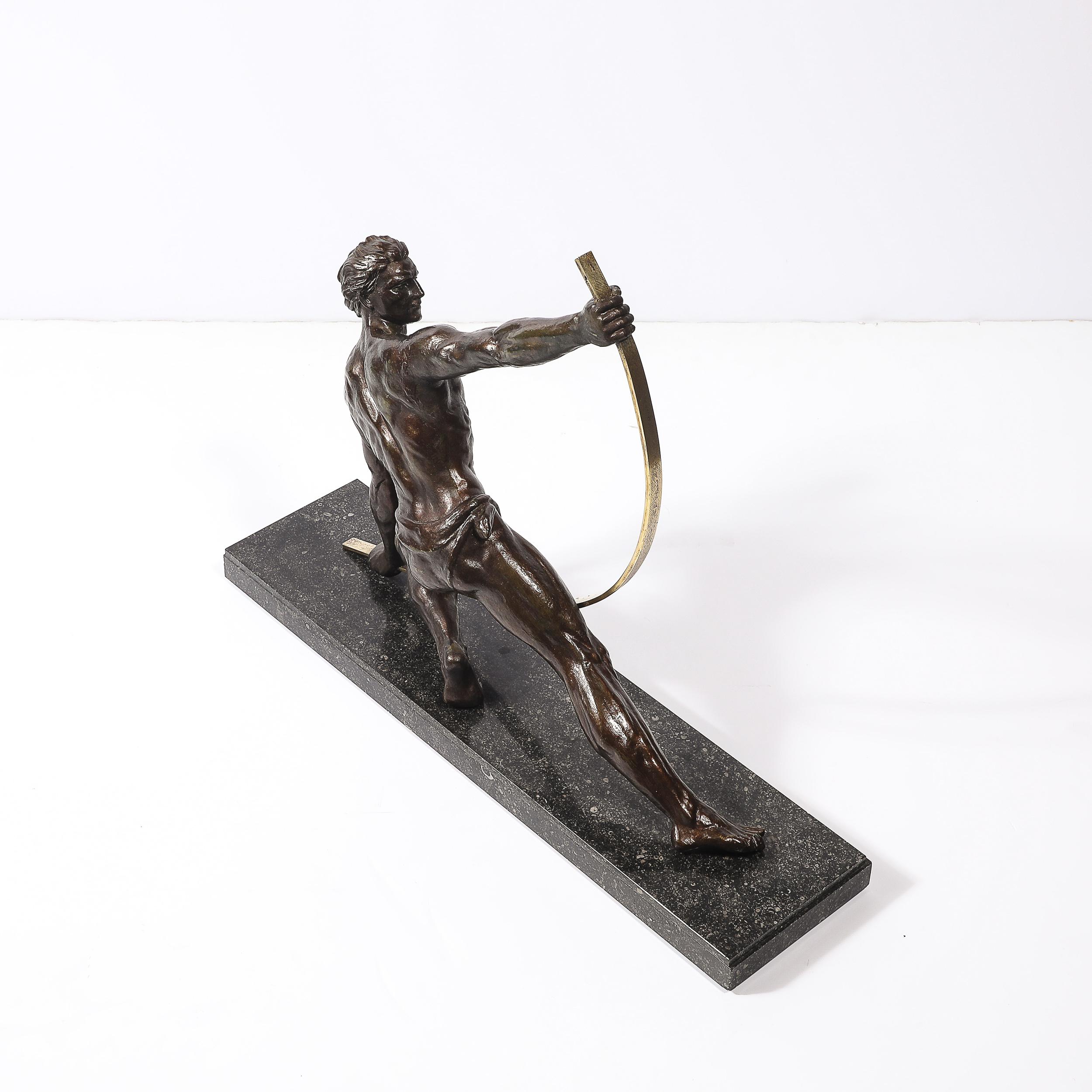 Statua di bronzo Art Deco di un uomo 