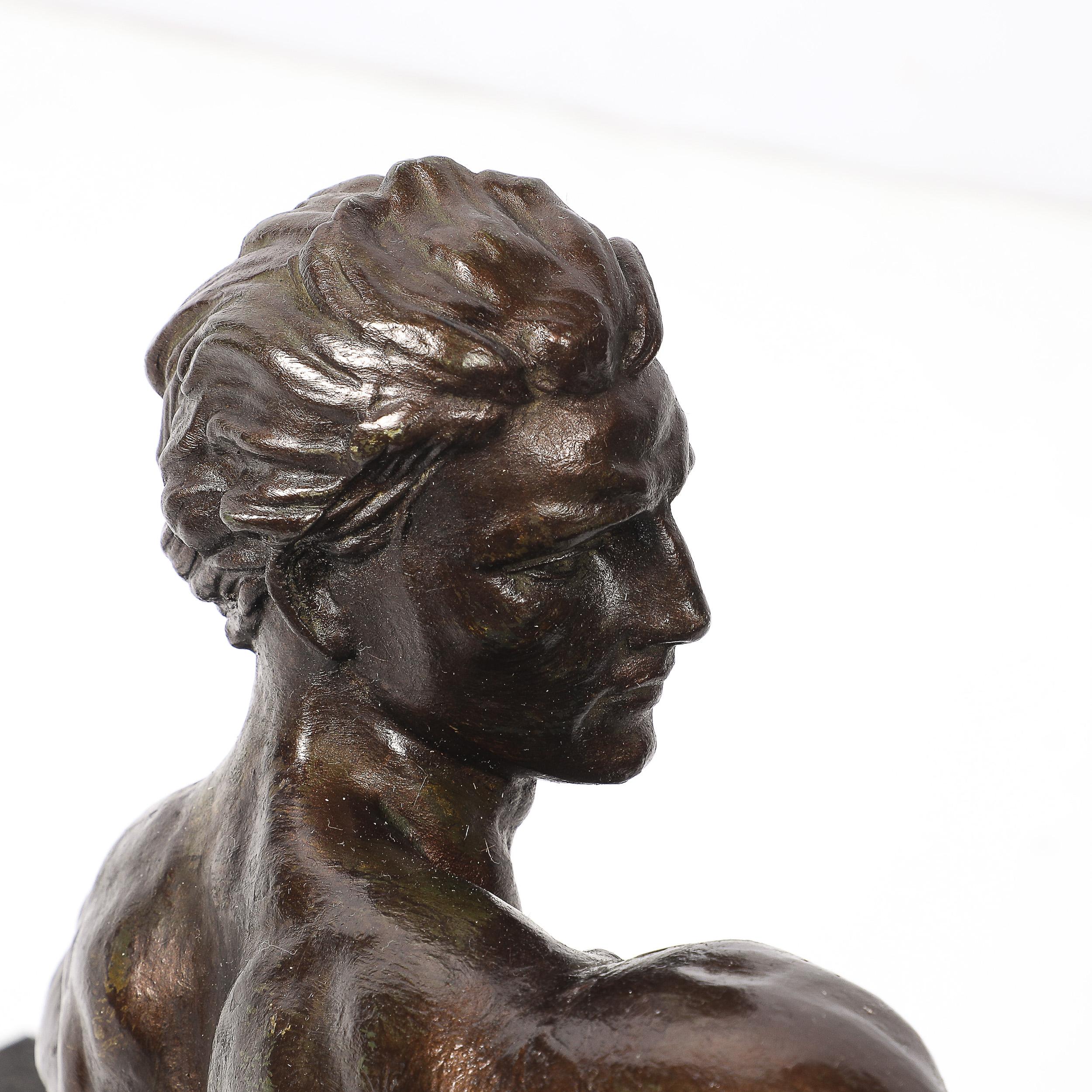 Statua di bronzo Art Deco di un uomo 