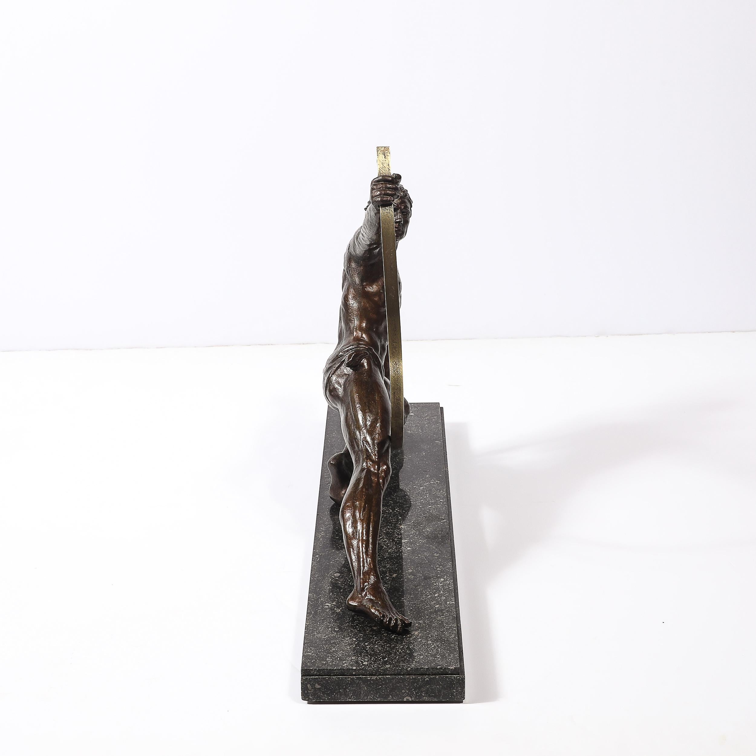Statua di bronzo Art Deco di un uomo 